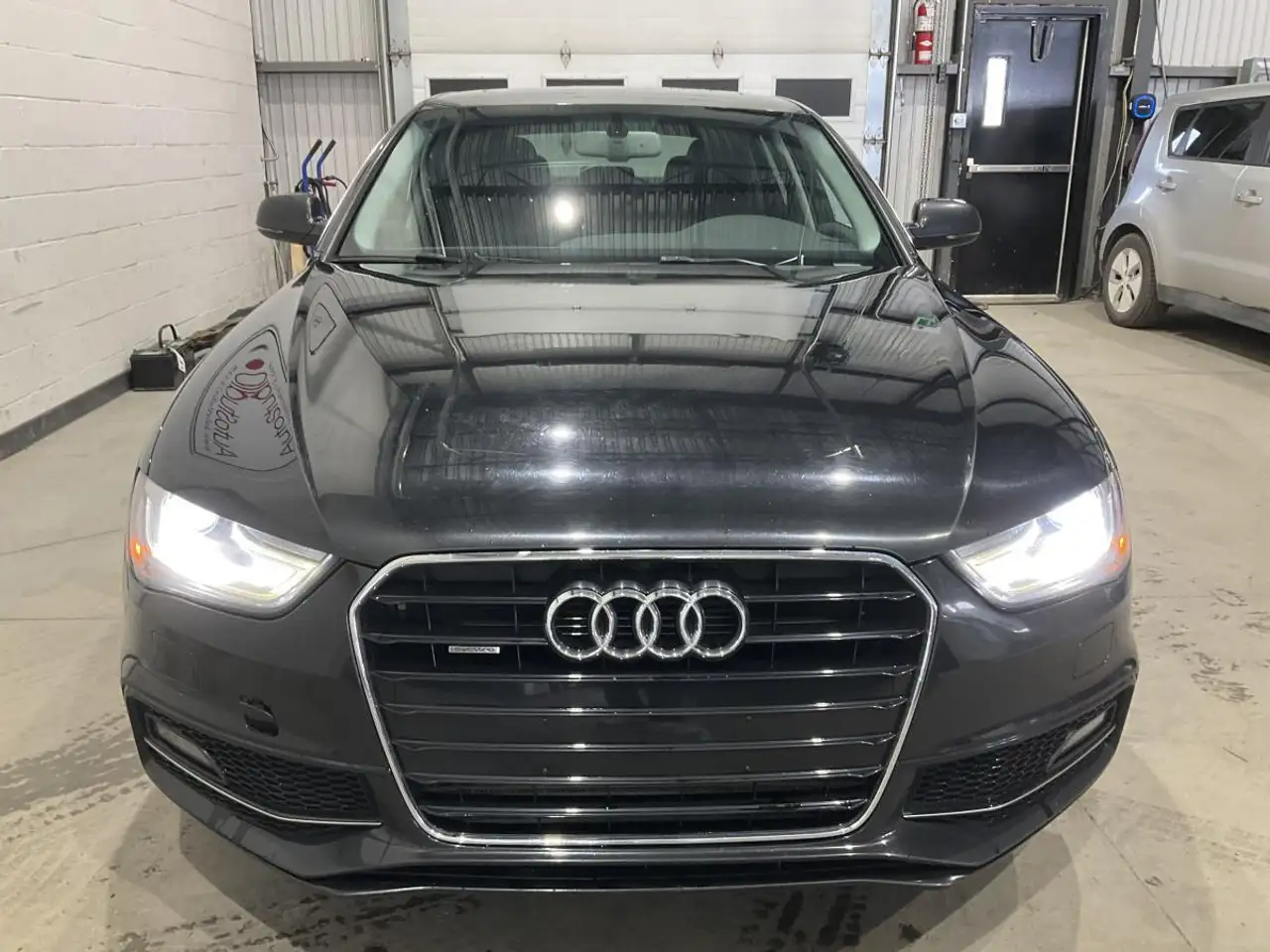 Audi A4 снимка Audi A4