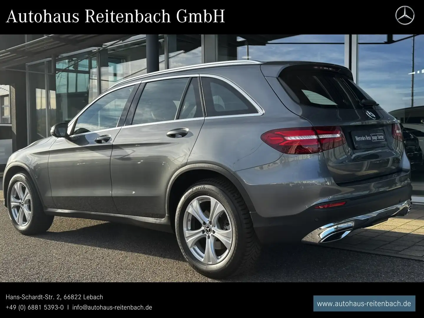 Mercedes-Benz GLC 220 GLC220d 4M EXCLUSIVE+LED+NAVI TOTW+EASYPA+KAMERA Grau - 2