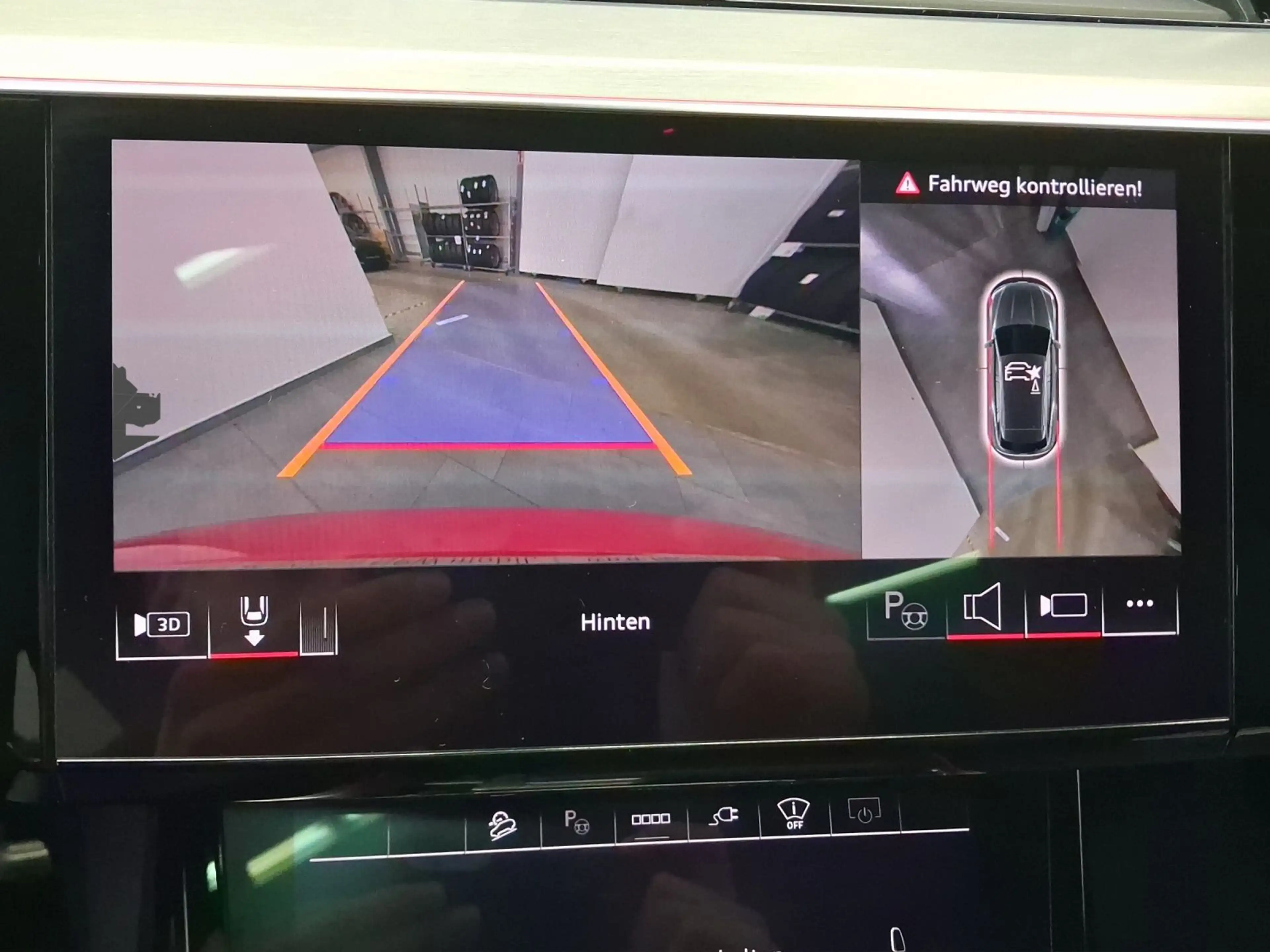 Audi Q8 e-tron 55 Q S LINE PANO AHK MATRIX PDC+ BuO — photo 15