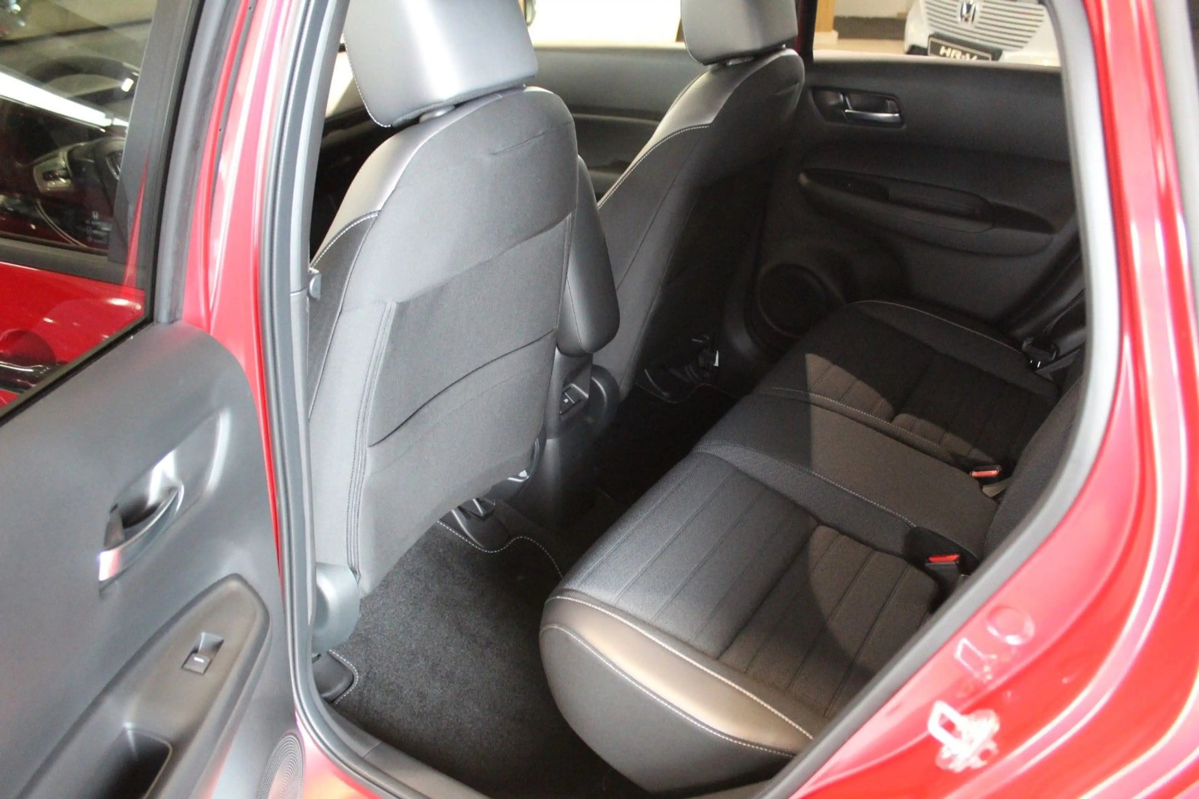 Honda Jazz 1.5 Hybrid i-MMD Crosstar Advance — photo 10