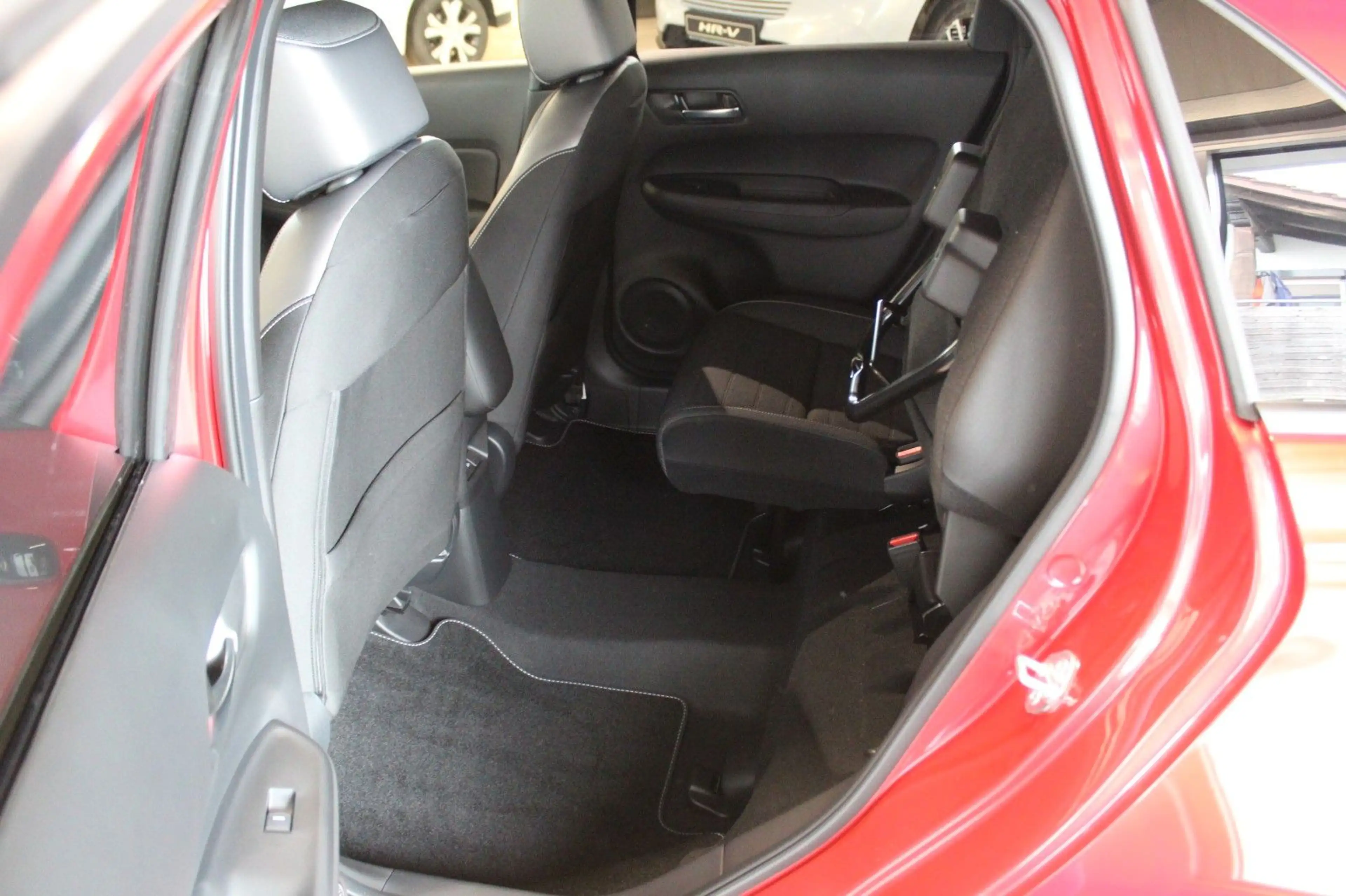 Honda Jazz 1.5 Hybrid i-MMD Crosstar Advance — photo 11