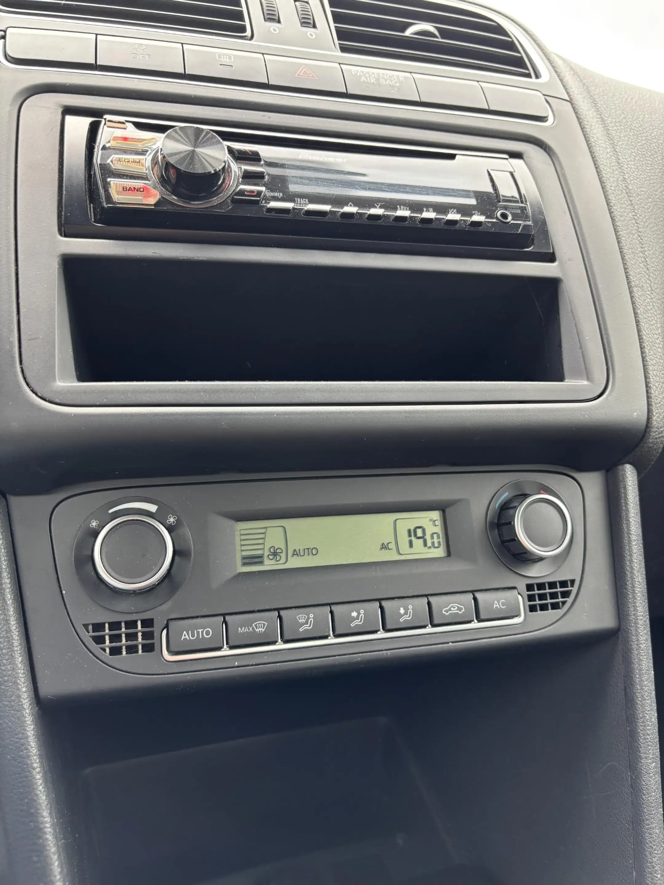 Volkswagen Polo Cross 1.2 TSI |Goed Onderhouden!|Climate Control!| — photo 8
