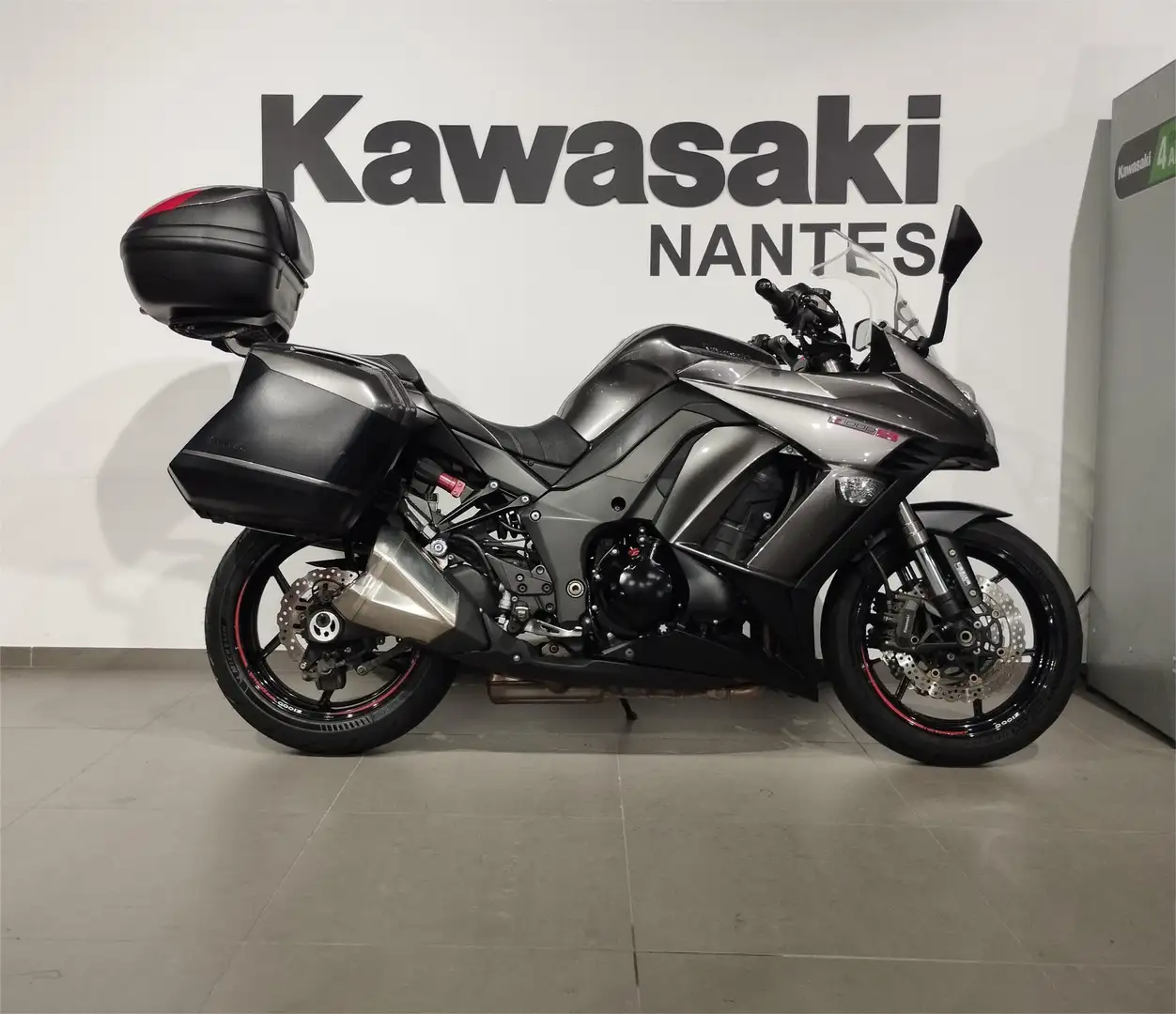 Kawasaki Z1000 SX Gris - 2