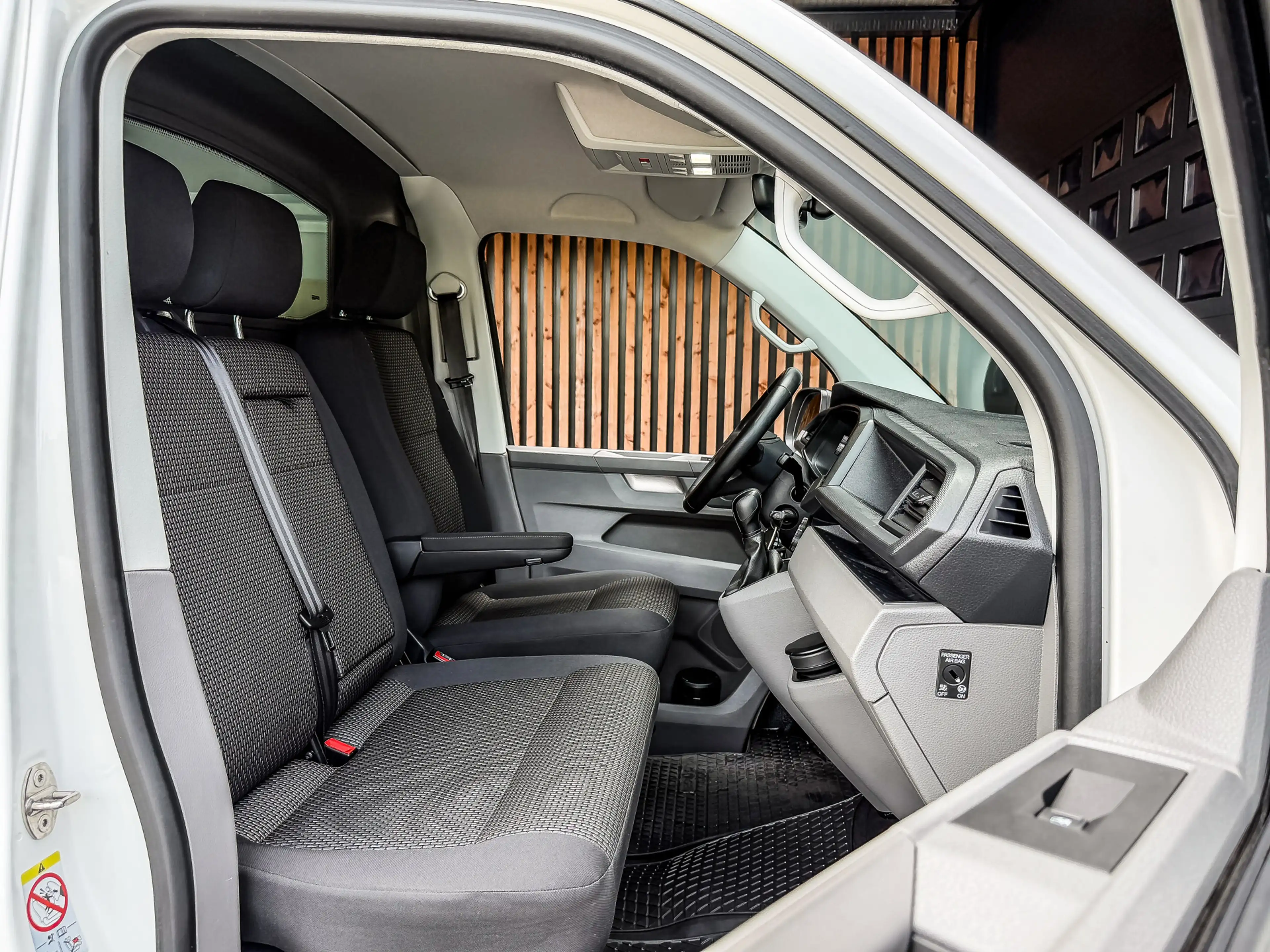 Volkswagen Transporter 2.0 TDI 150PK DSG Bestelwagen L1H1 | LED | STOELVE — photo 17