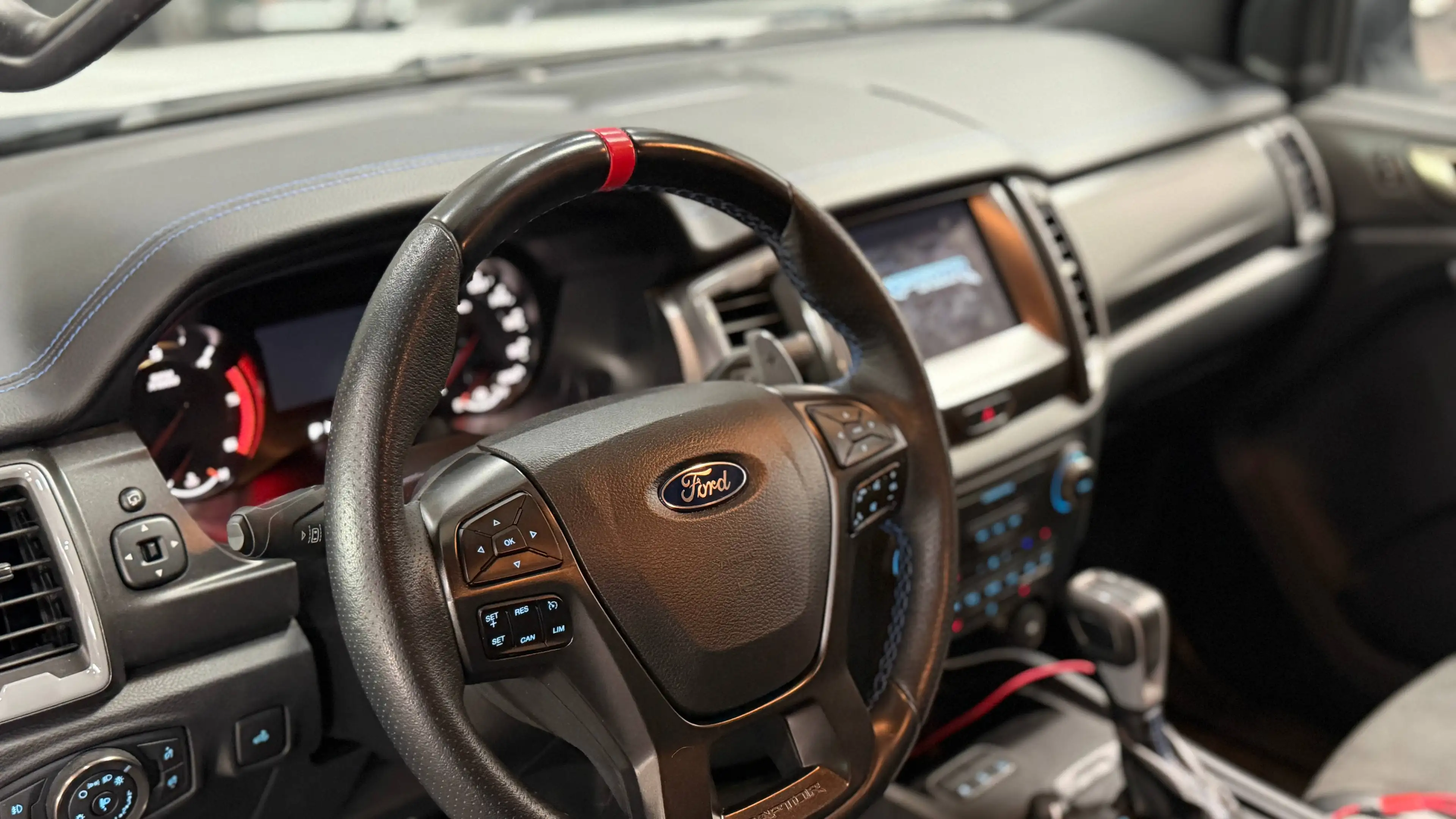 Ford Ranger Raptor Doppelkabine 4x4 — photo 5