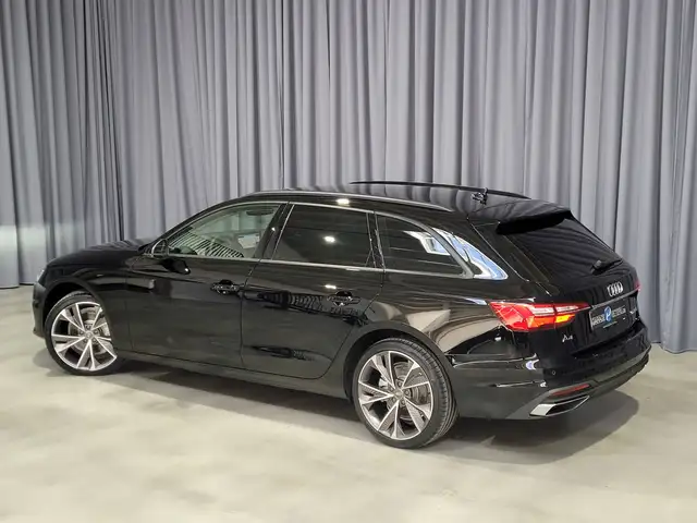 Audi A4 view 6