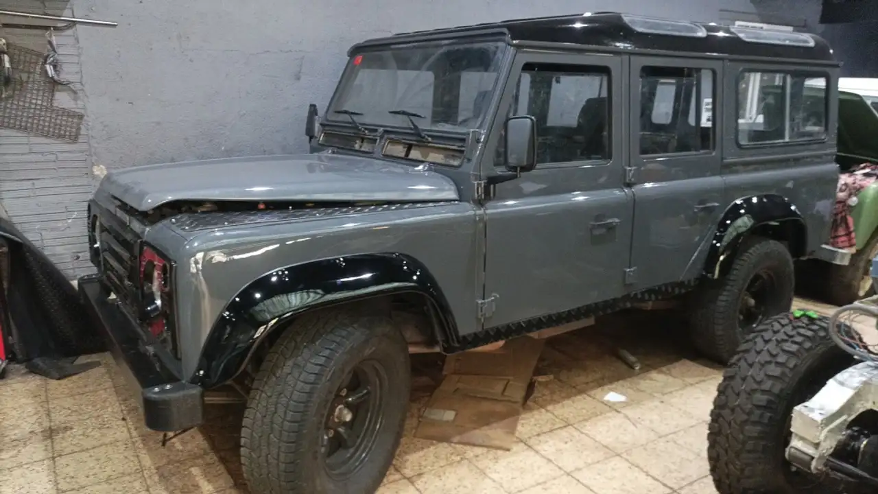 Land Rover Defender 110 TDI SW, foto 2