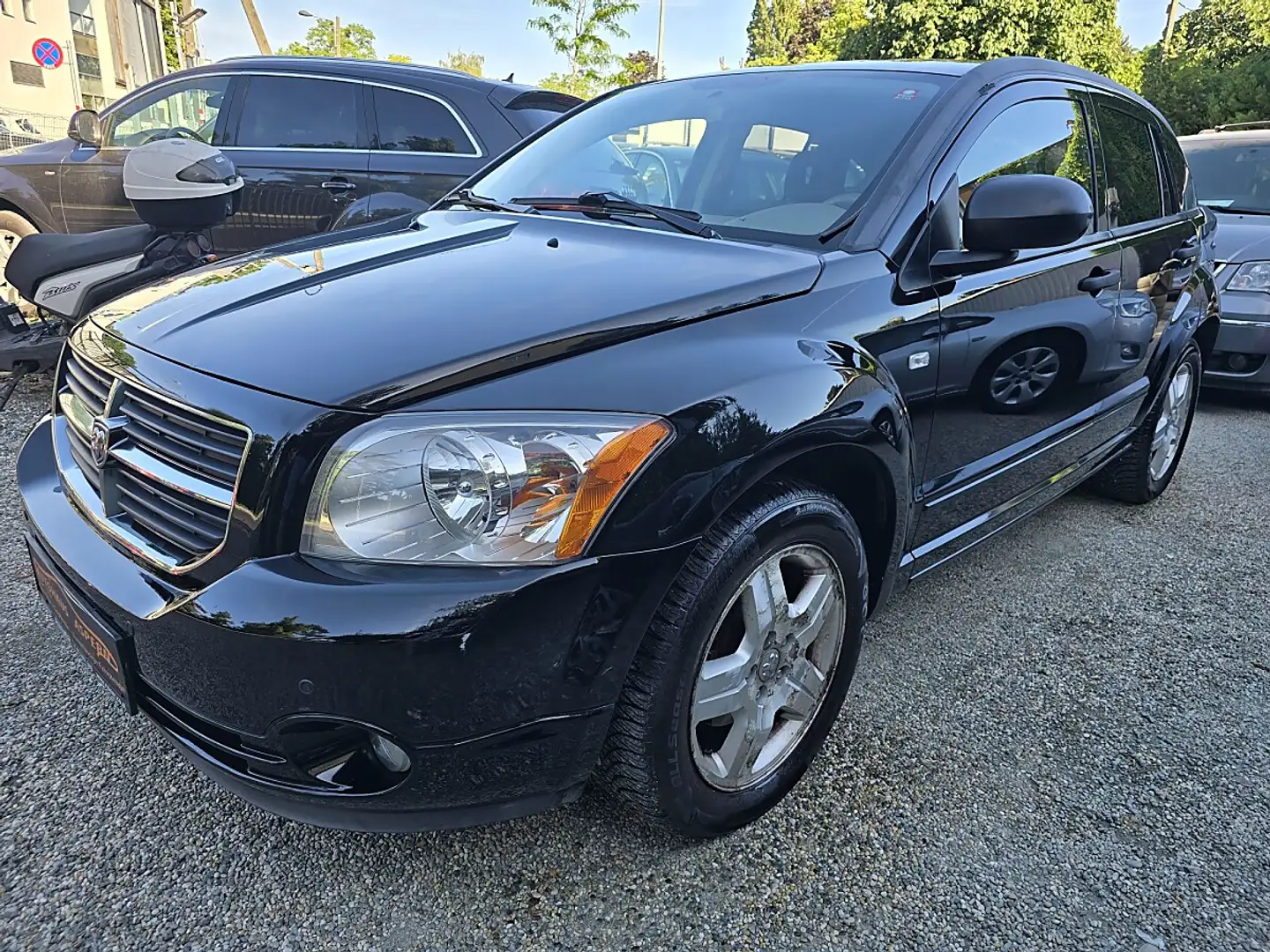 Dodge Caliber 2,0 CRD SXT Schwarz - 1