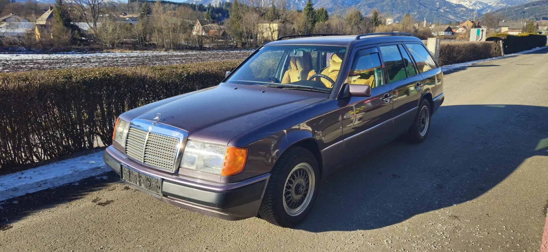 Mercedes-Benz E 220 E 220 T Lila - 1