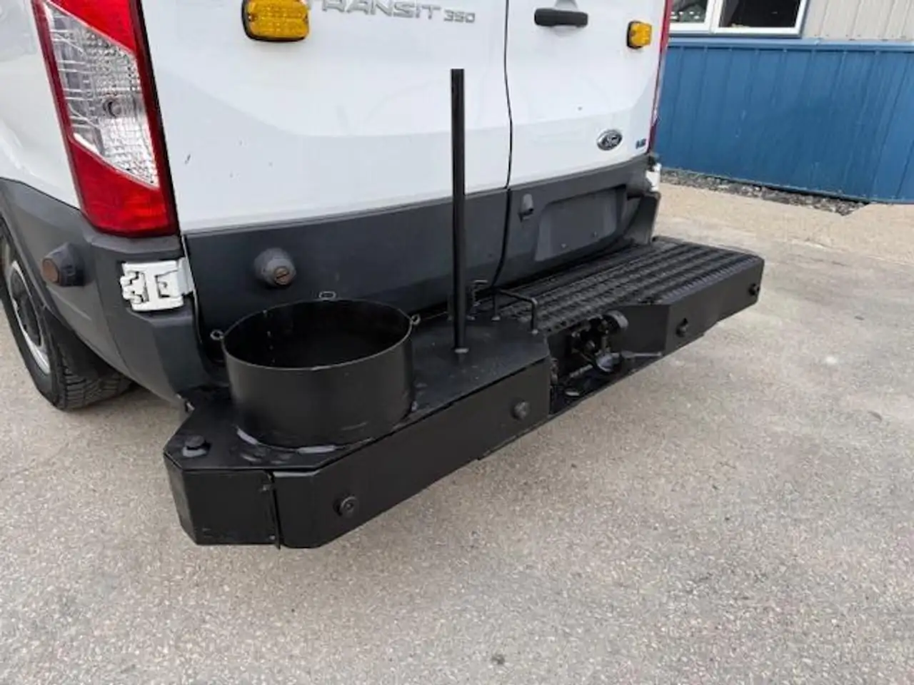 Ford Transit Cargo Van снимка Ford Transit Cargo Van