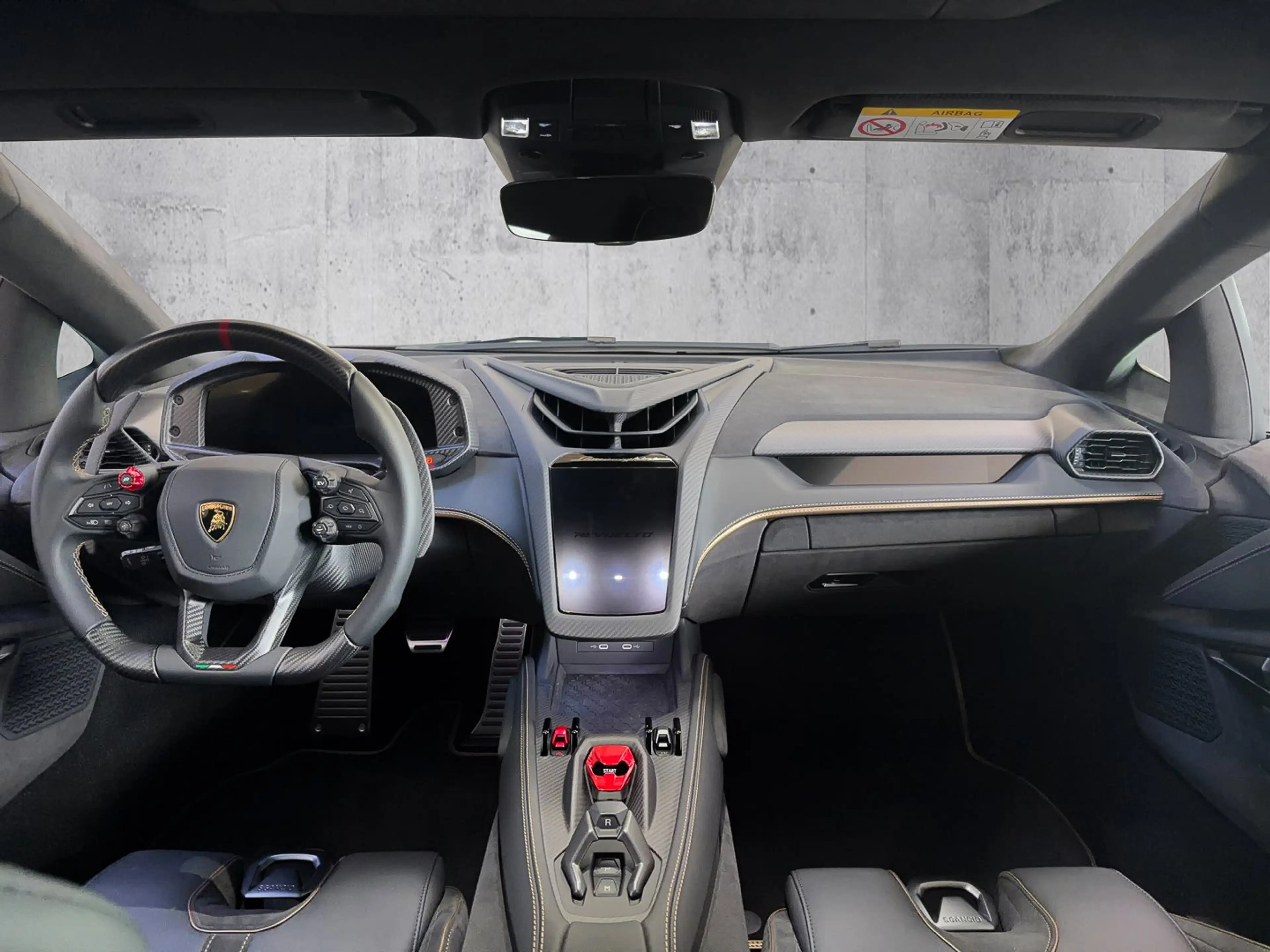 Lamborghini Revuelto Verde Turbine Lucido, XPEL, Sport Seats — photo 9