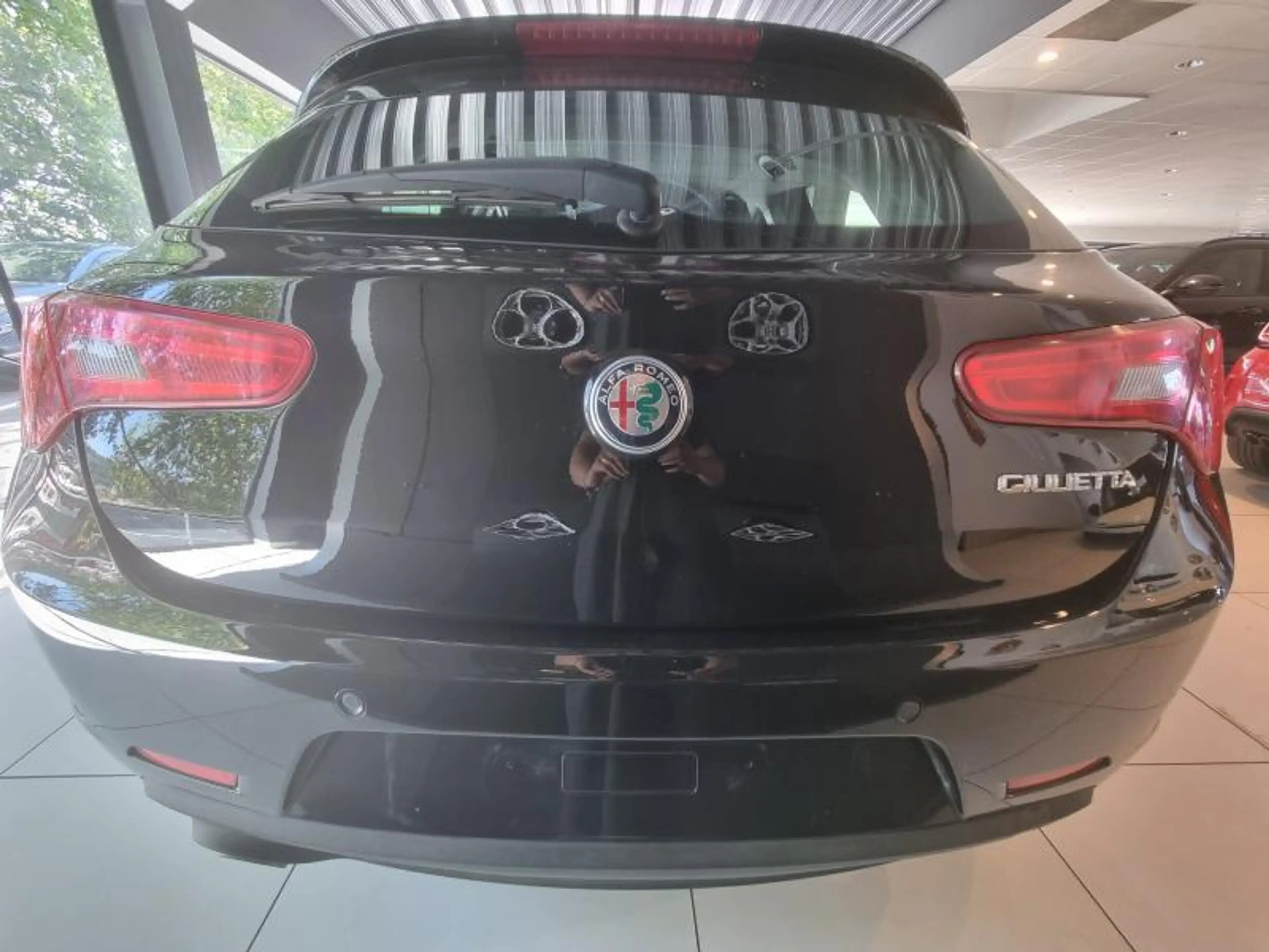 Alfa Romeo Giulietta Essence — photo 6