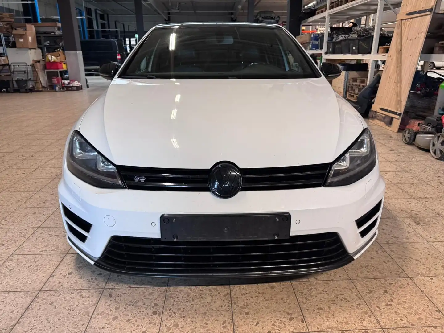 Volkswagen Golf VII R 4Mot. K&W Dynaudio LED Leder 19" USB Weiß - 2