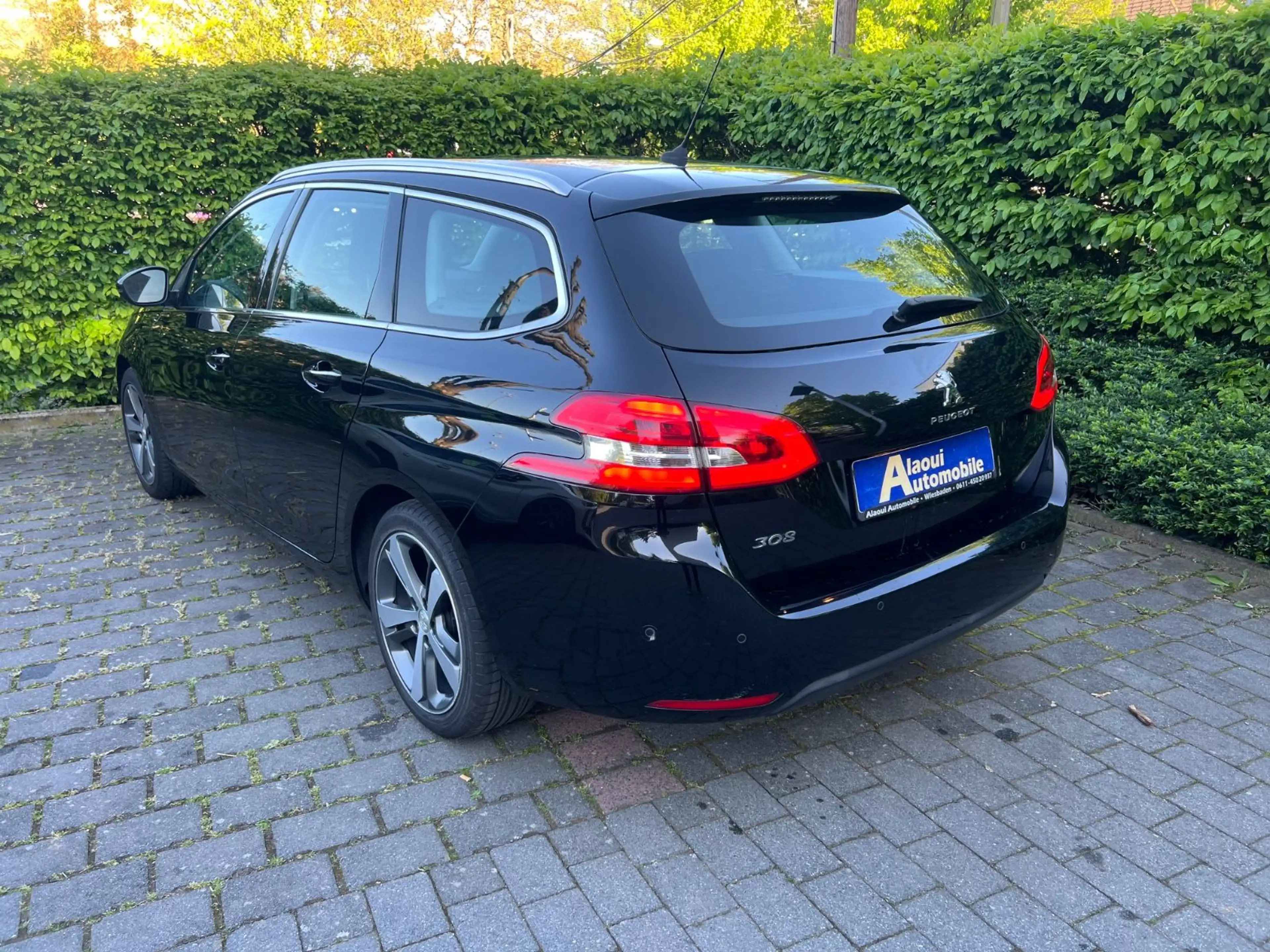 Peugeot 308 SW Allure — photo 5