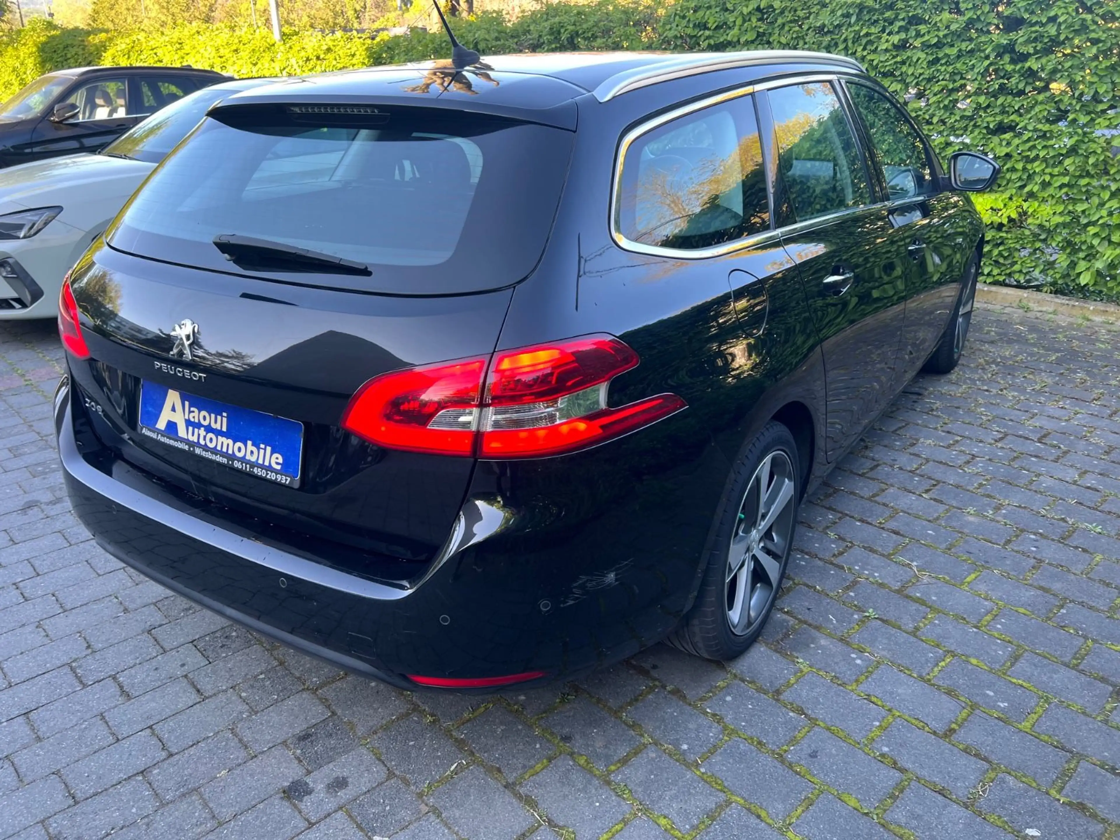 Peugeot 308 SW Allure — photo 7