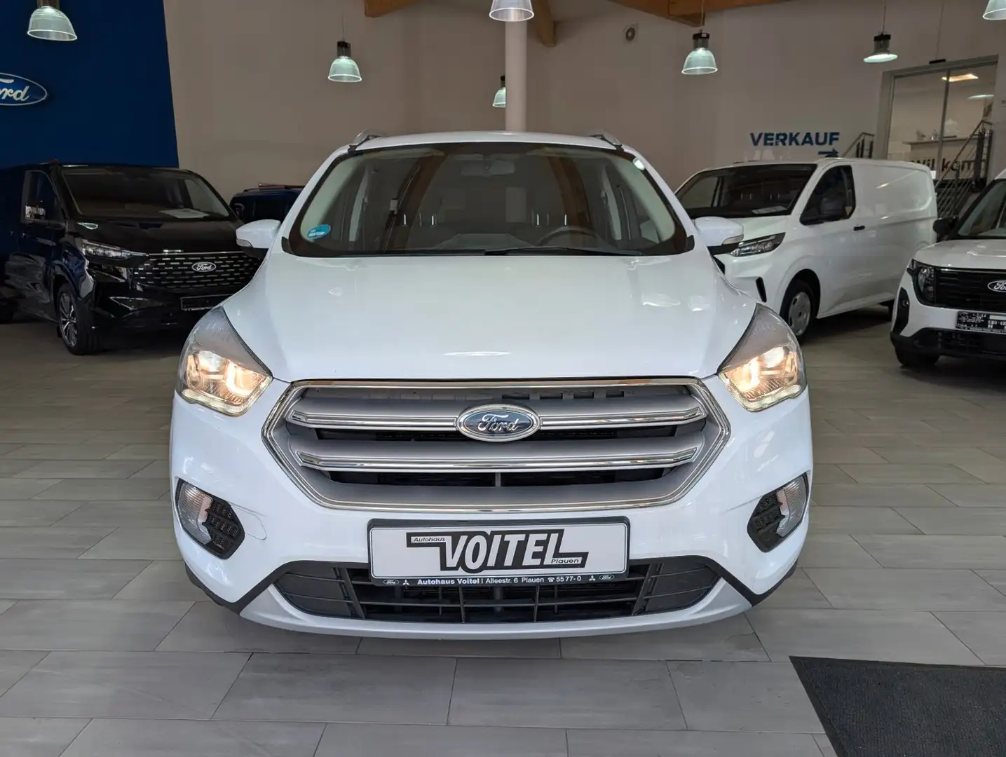 Ford Kuga Cool&Connect 1.5TDCi 120PS 2x4 Weiß - 2