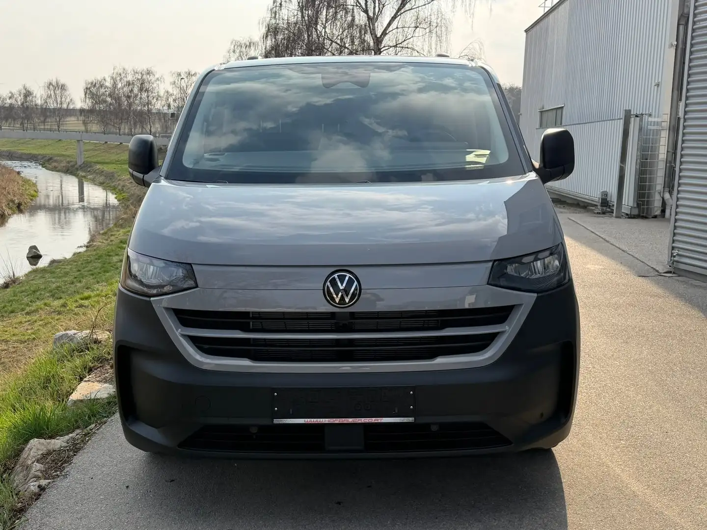 Volkswagen T7 Transporter VW Transporter T7 Kastenwagen LR TDI Grau - 2