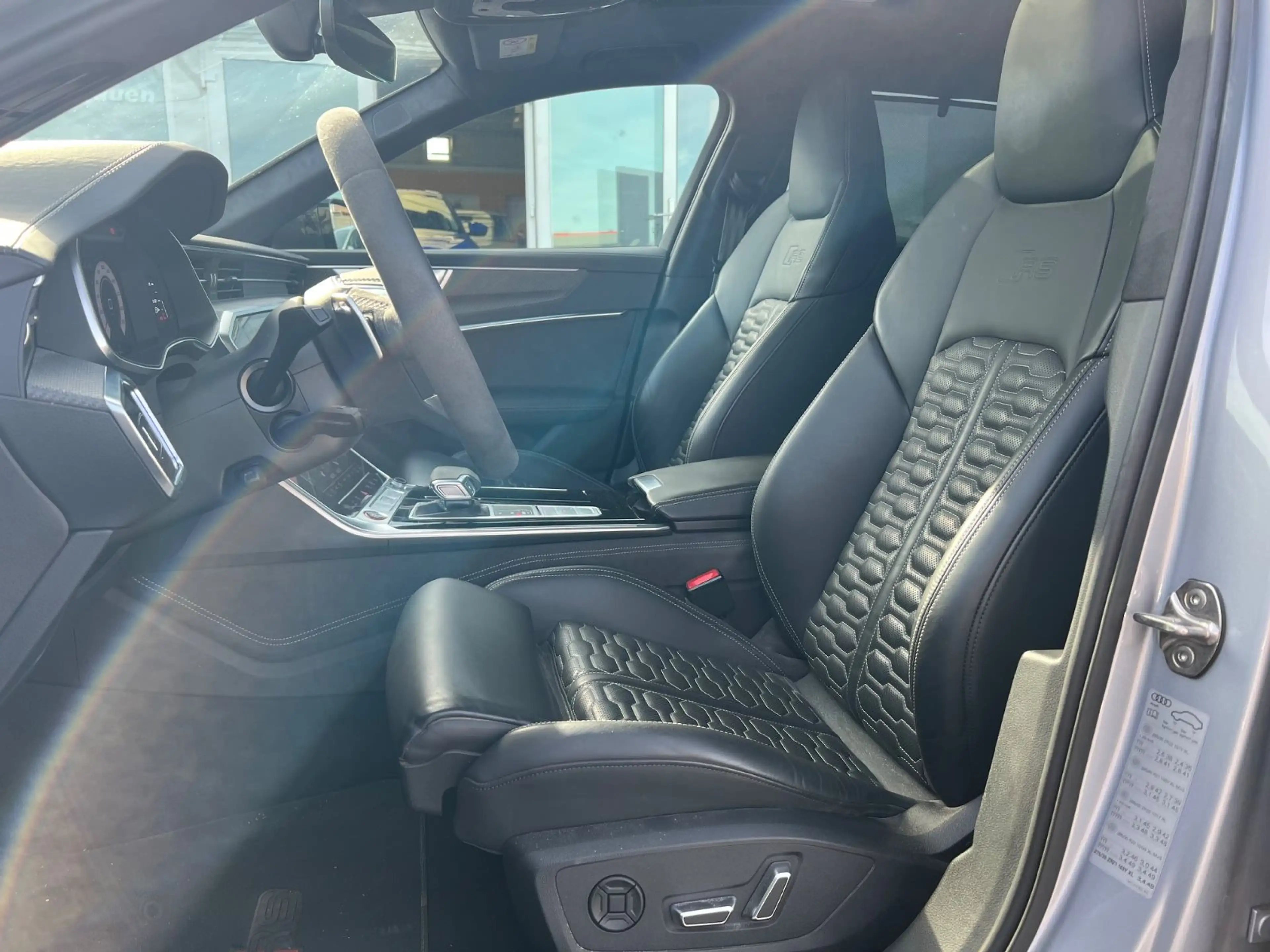 Audi RS6 Avant 4.0 TFSI performance Allradlen. Carbon — photo 11