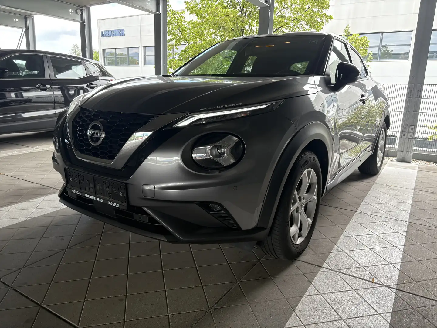 Nissan Juke Juke DIG-T 117 N-Connecta Aut. N-Connecta Argent - 1