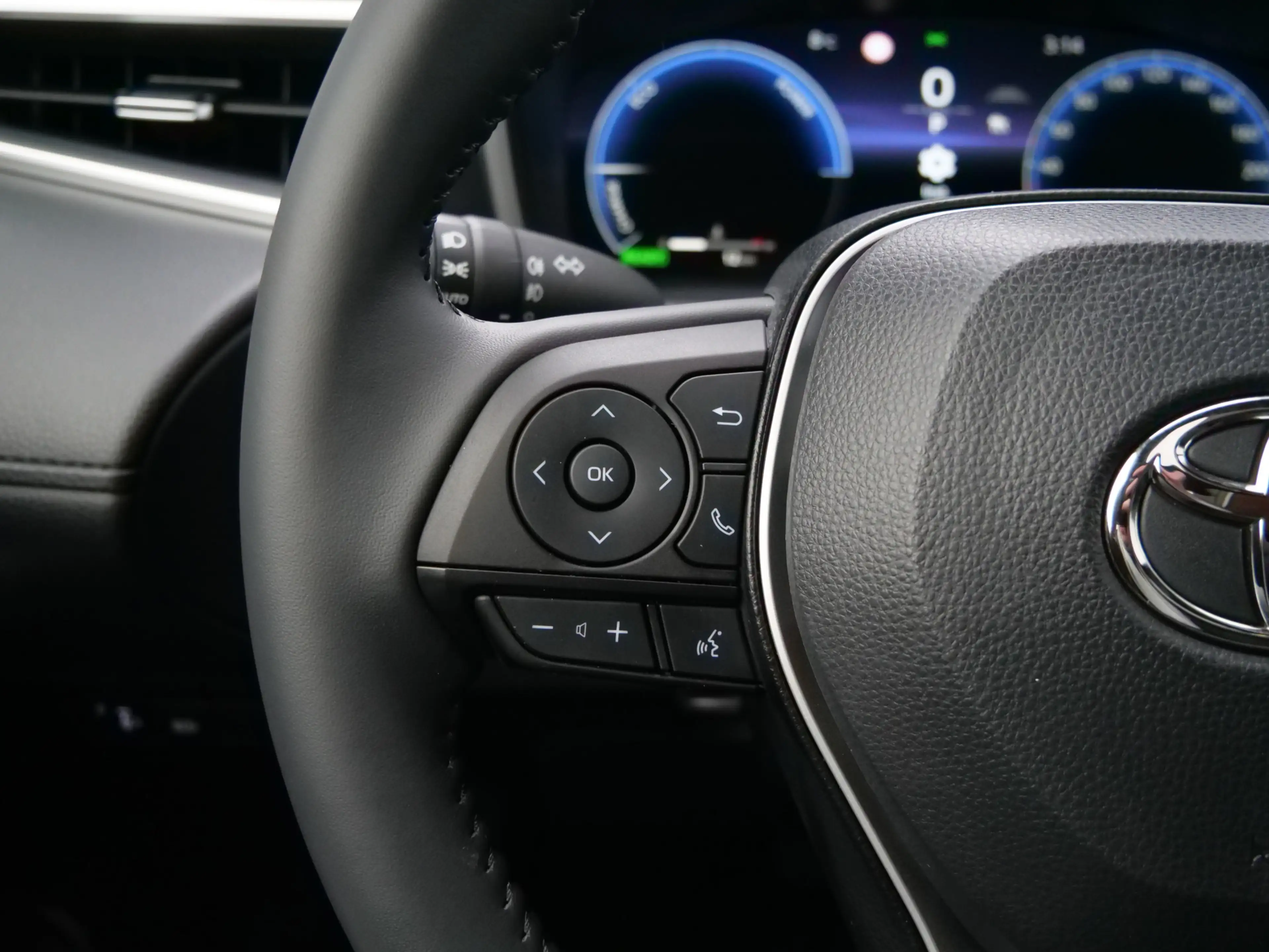 Toyota Corolla Cross 1.8 High Power Hybrid Style 140 Pk Automaat Naviga — photo 25