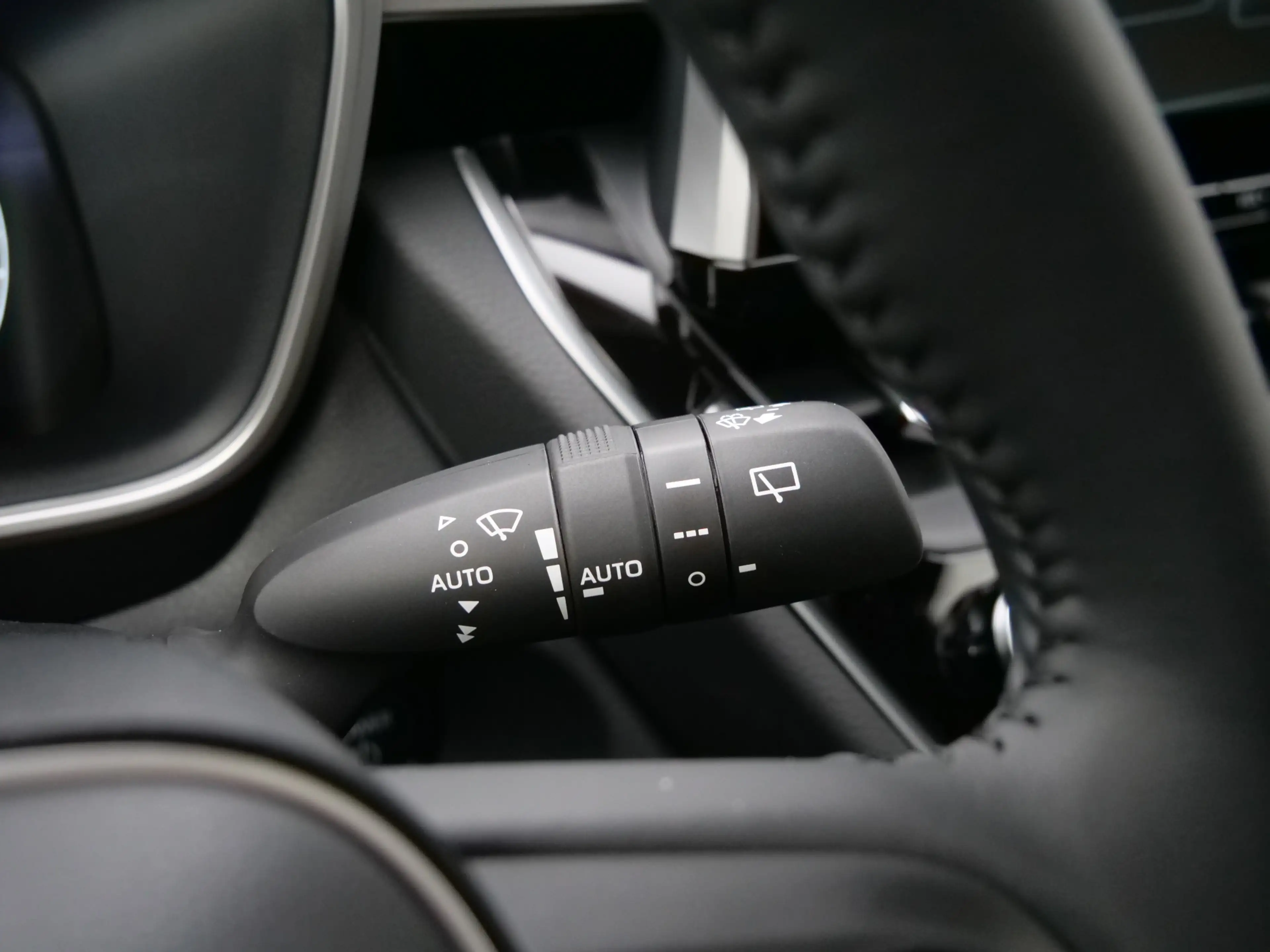 Toyota Corolla Cross 1.8 High Power Hybrid Style 140 Pk Automaat Naviga — photo 27