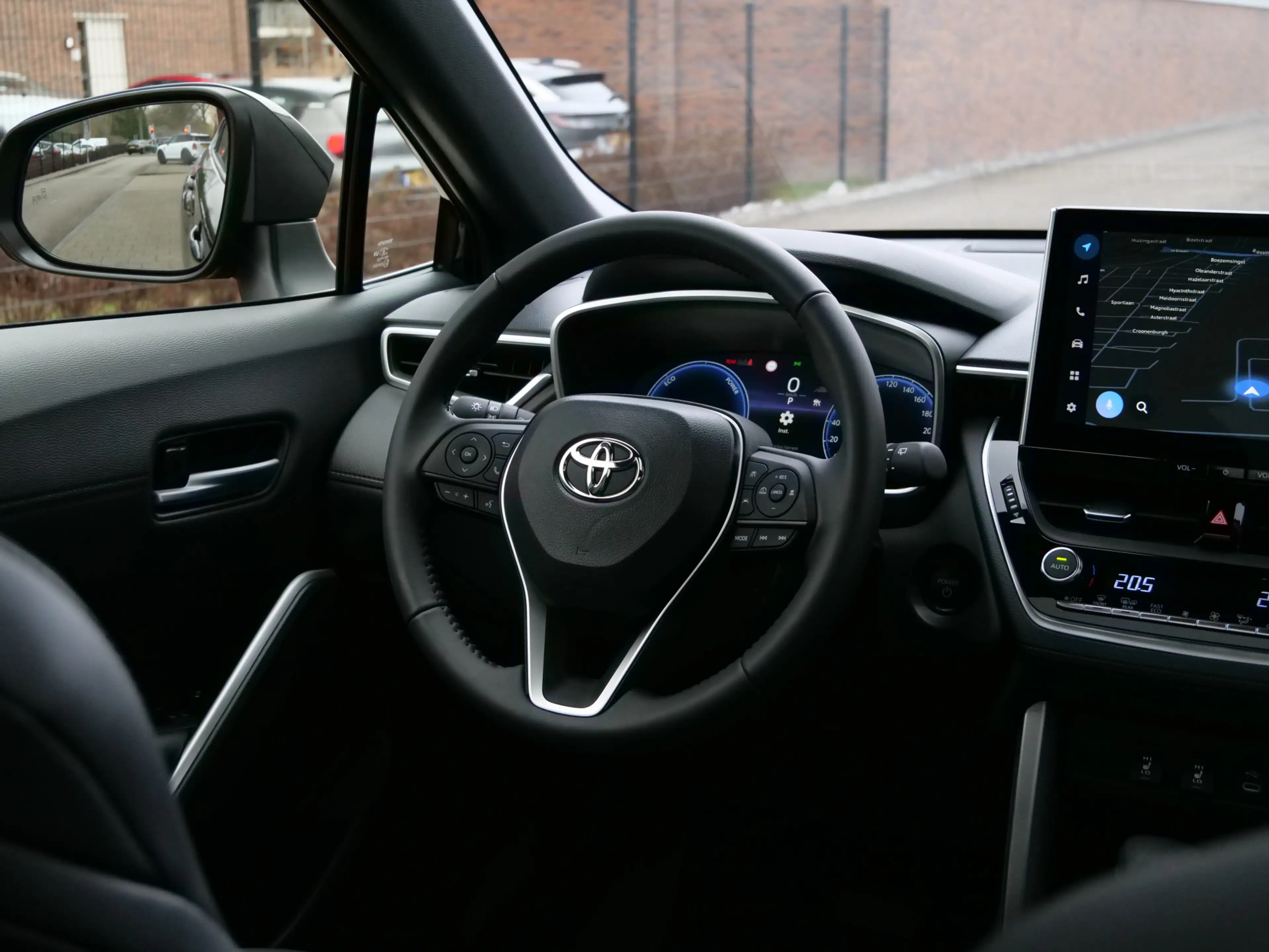 Toyota Corolla Cross 1.8 High Power Hybrid Style 140 Pk Automaat Naviga — photo 9