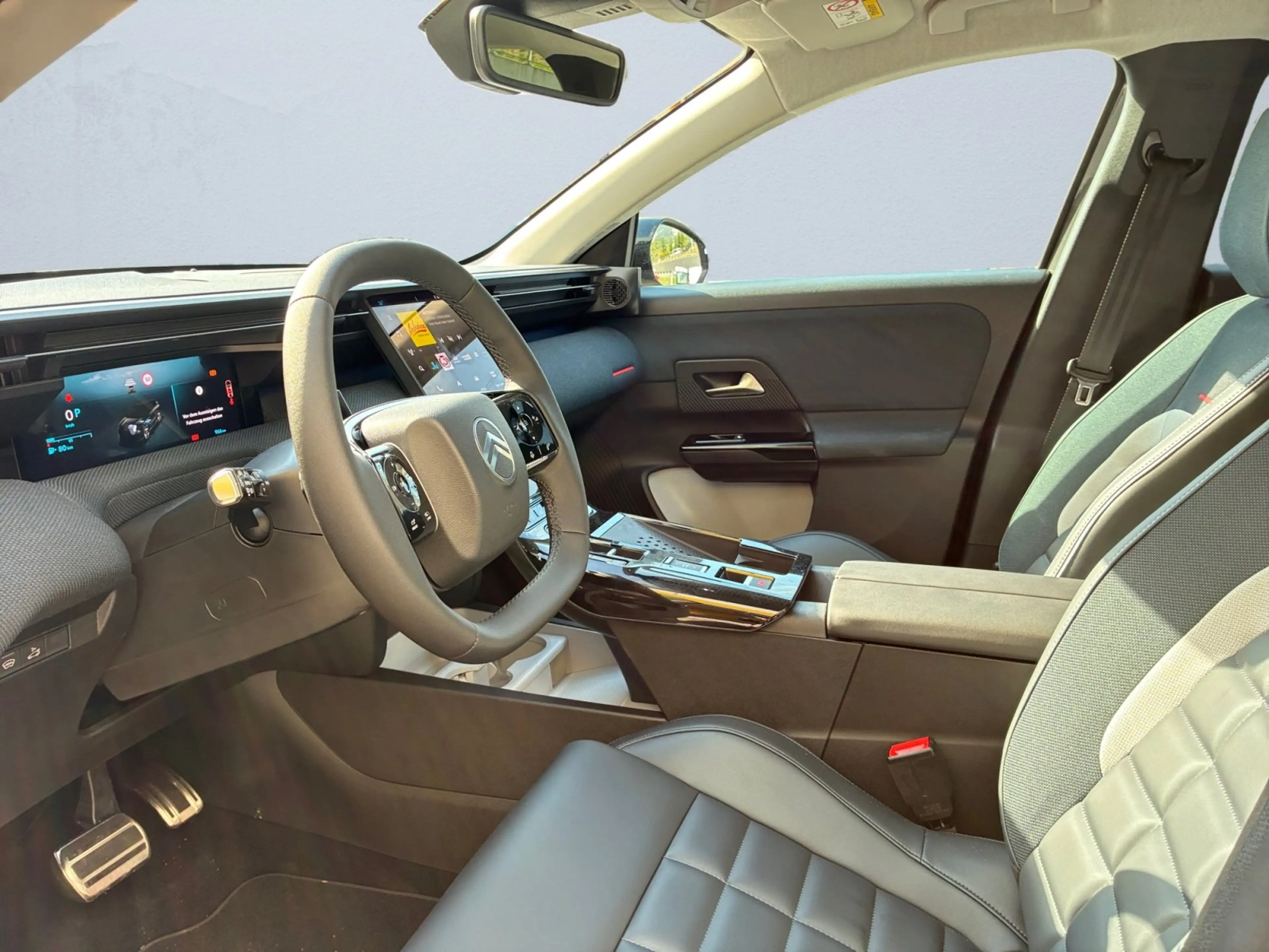 Citroen C5 Aircross 1.2 145 MAX AHK LED Navi SHZ 2xKlima — photo 6