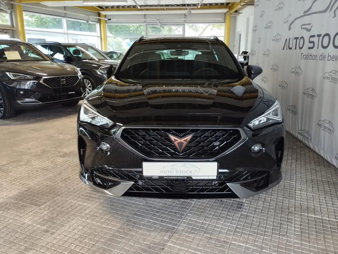 CUPRA Formentor 1.5 TSI LED Full Link ACC Sitzh. beats Zwart - 2