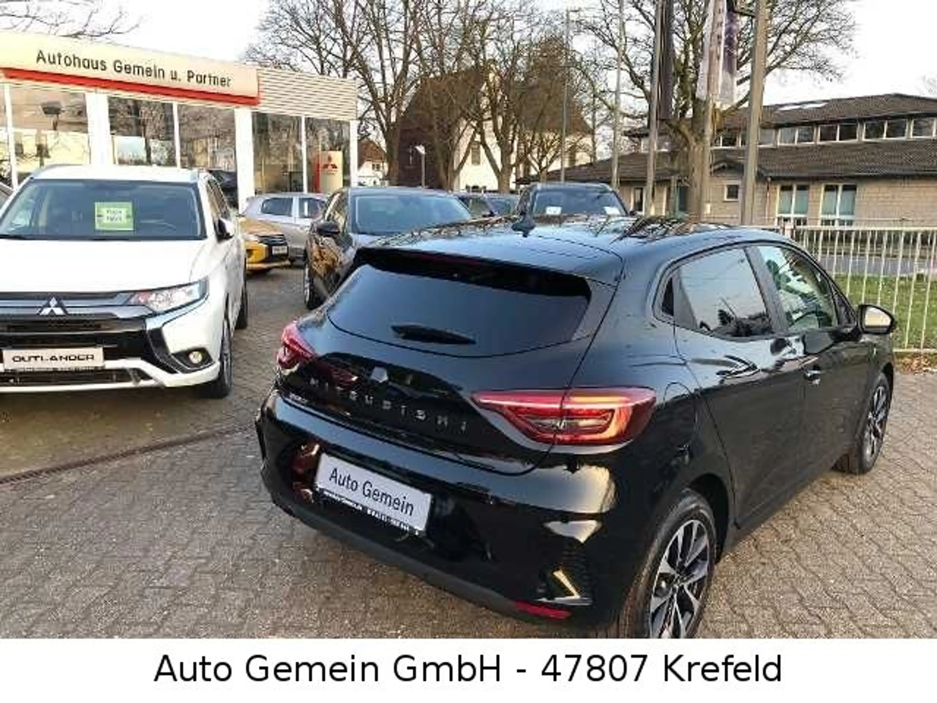 Mitsubishi Colt PLUS 1.0 T-Benziner 6-Gang — photo 3