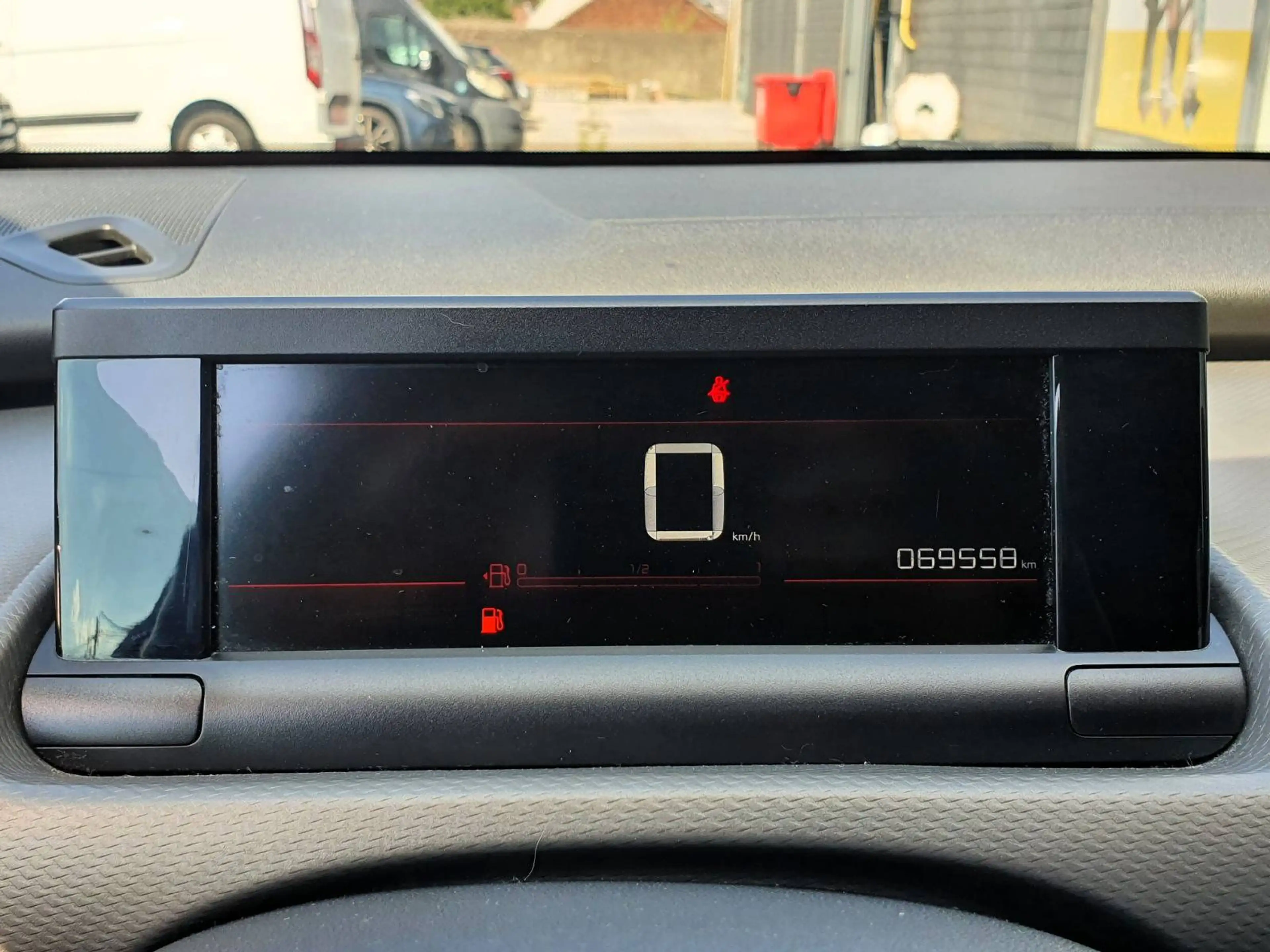 Citroen C4 Cactus 🟢1.2 ESSENCE 110CV - FULL CARNET - CAMERA - CAR PLAY — photo 11