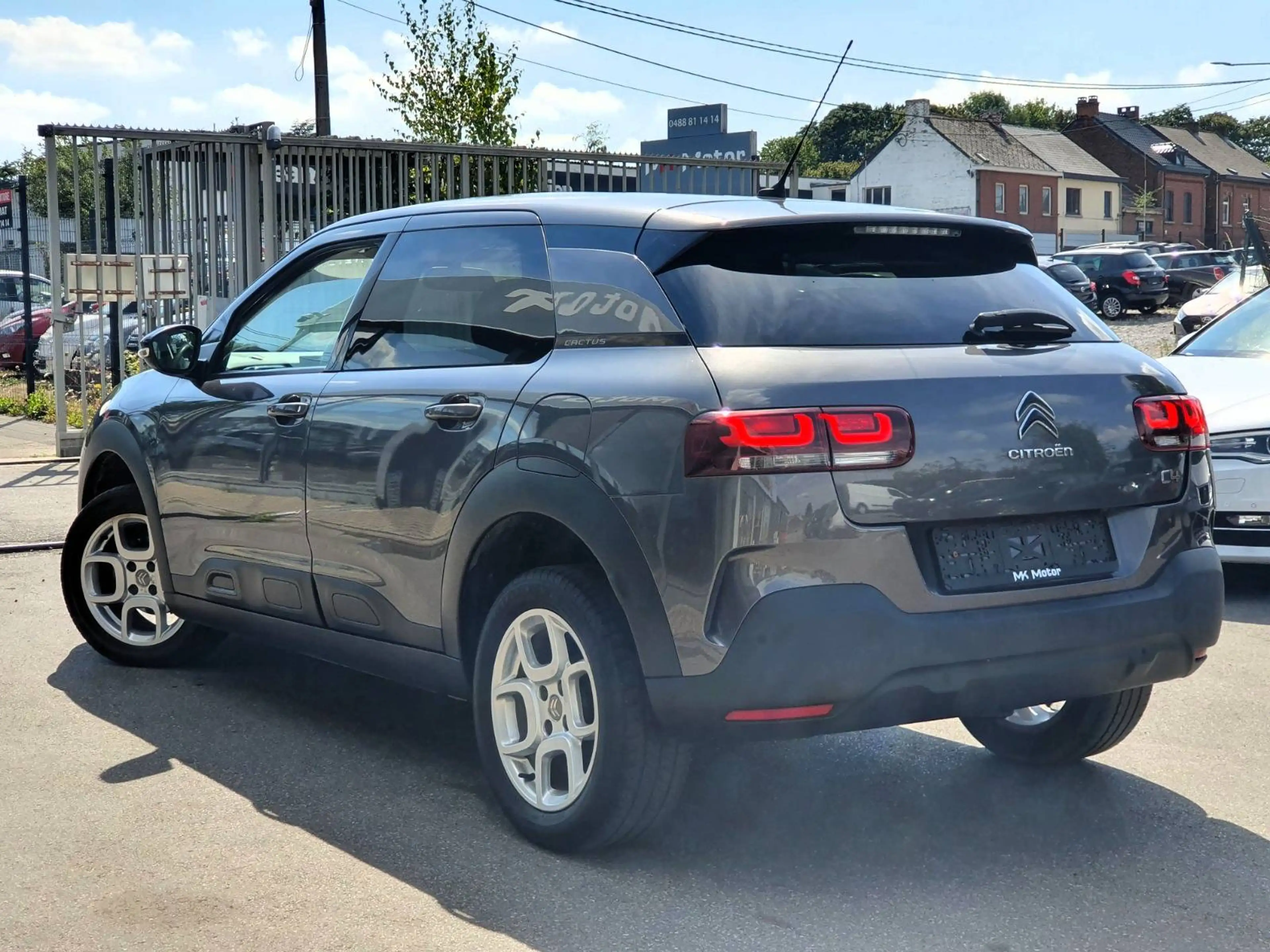 Citroen C4 Cactus 🟢1.2 ESSENCE 110CV - FULL CARNET - CAMERA - CAR PLAY — photo 4