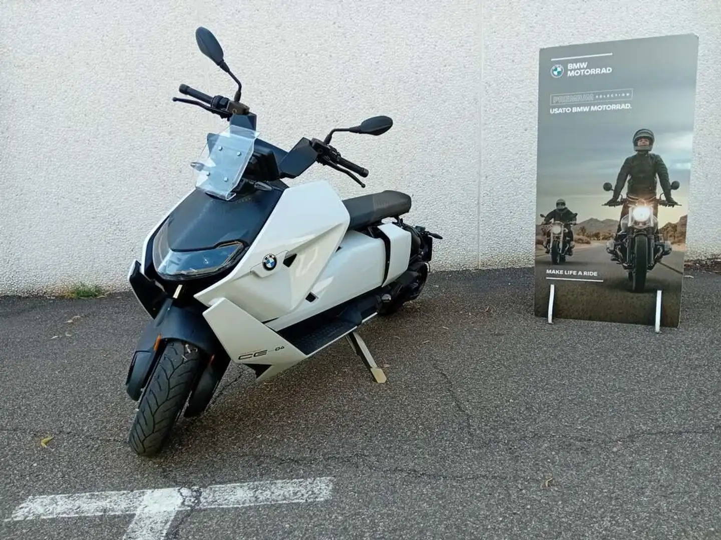 BMW CE 04 Abs Bianco - 1