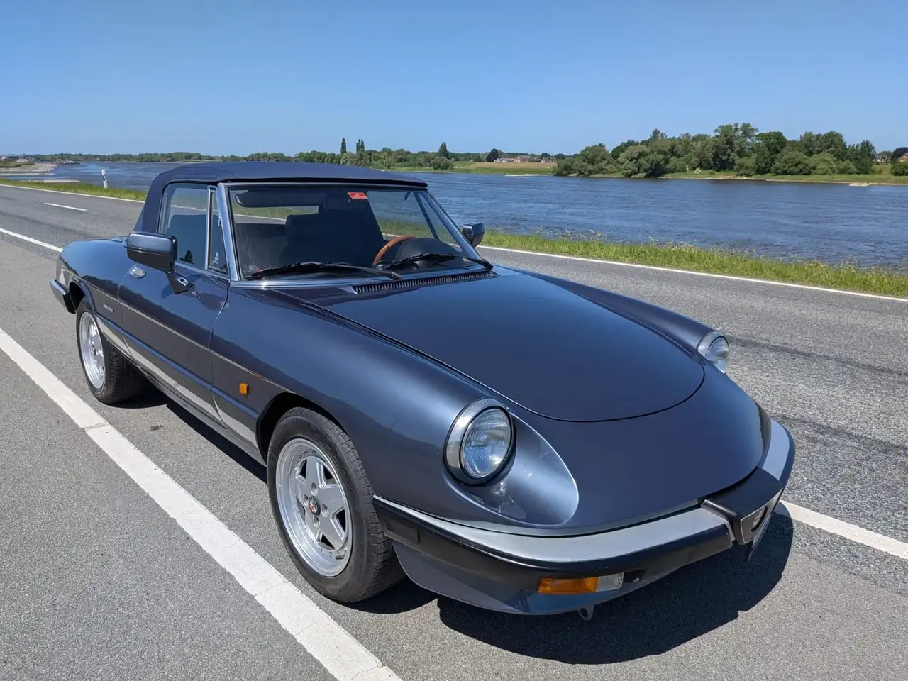 Alfa Romeo Spider 2.0 Pininfarina mit H-Zulassung TÜV Neu, foto 2