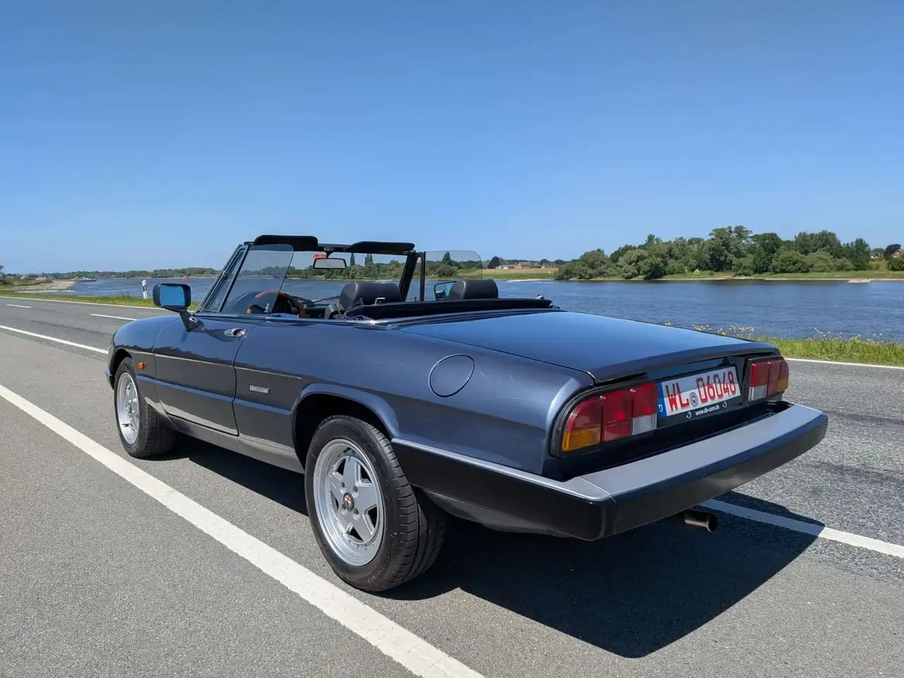 Alfa Romeo Spider 2.0 Pininfarina mit H-Zulassung TÜV Neu, foto 3