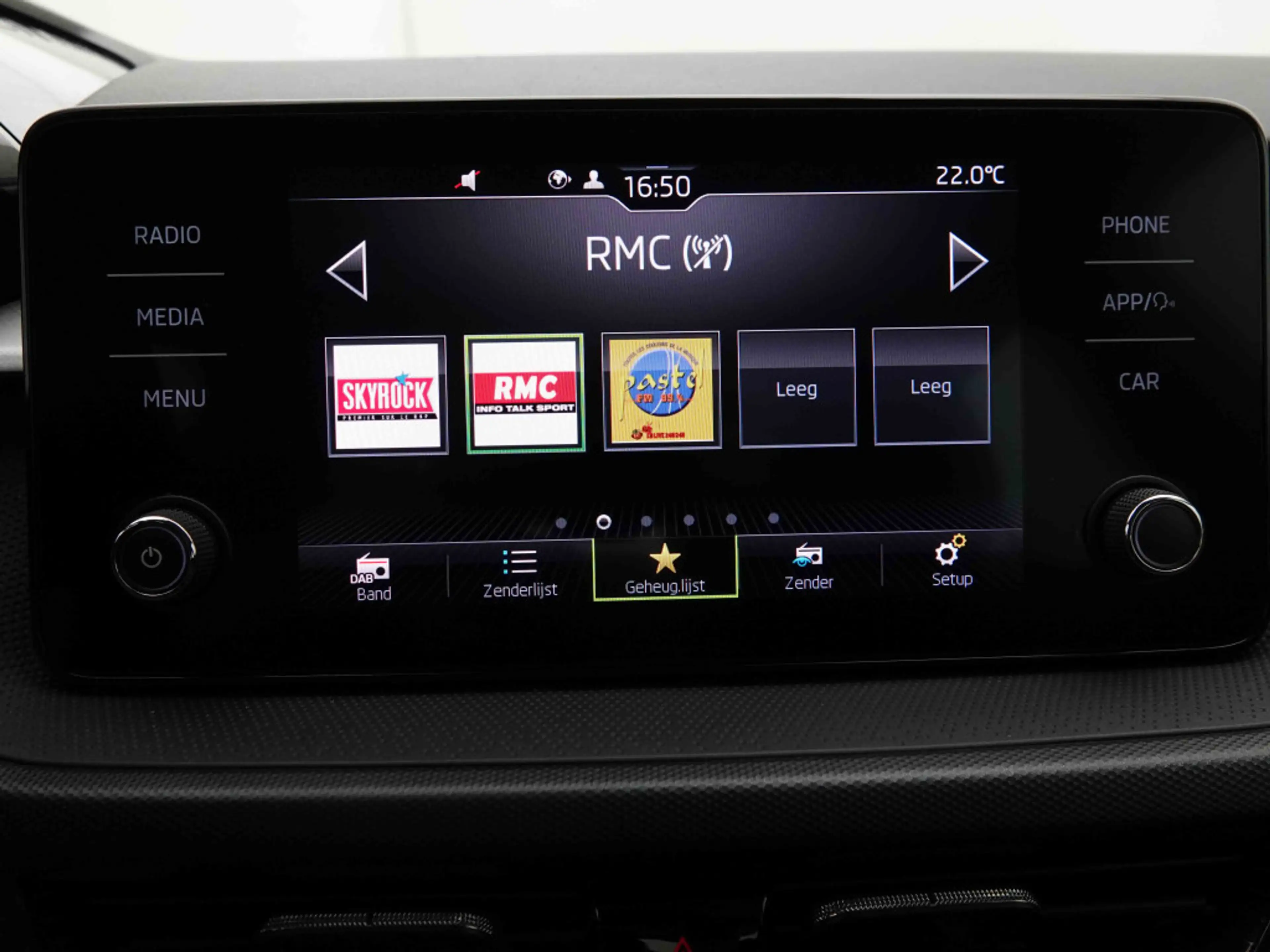 Skoda Fabia 1.0 TSi 95 Ambition | GPS by App | Camera | LED Lights — photo 11