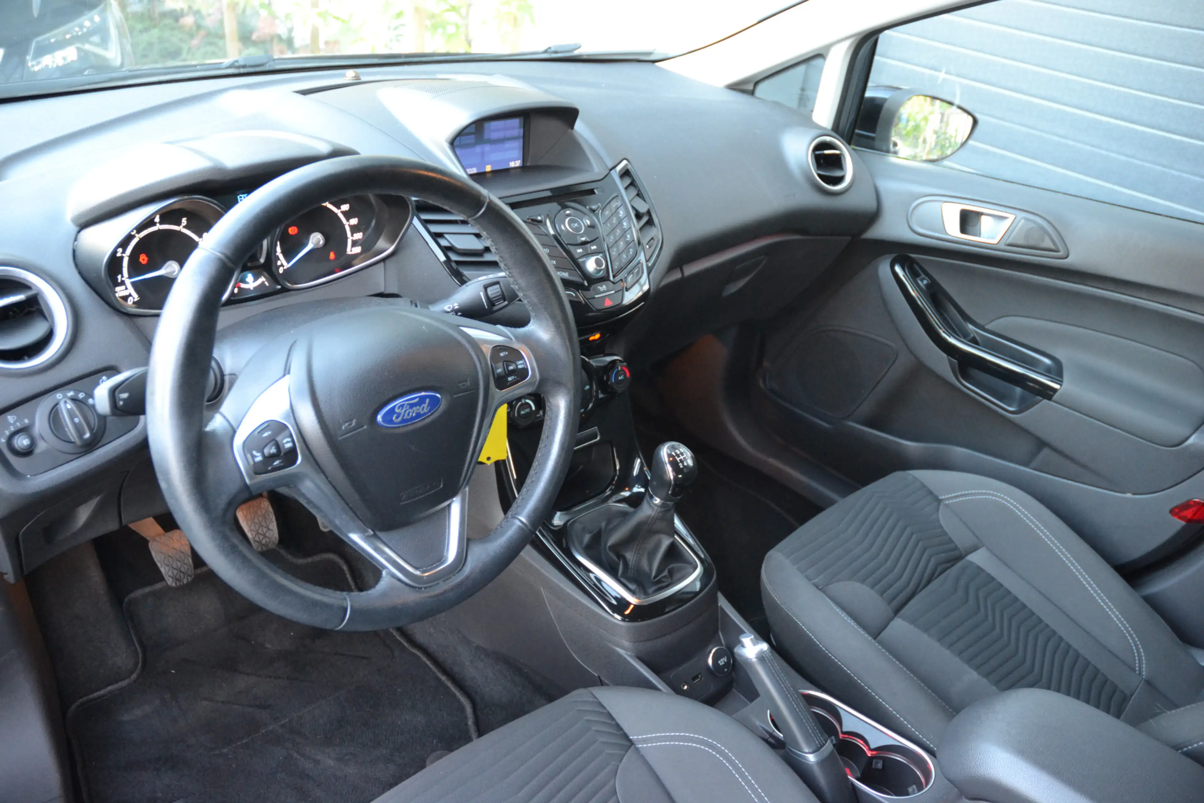 Ford Fiesta 1.0 EcoBoost Titanium NAP | Cruise Control | Parke — photo 13