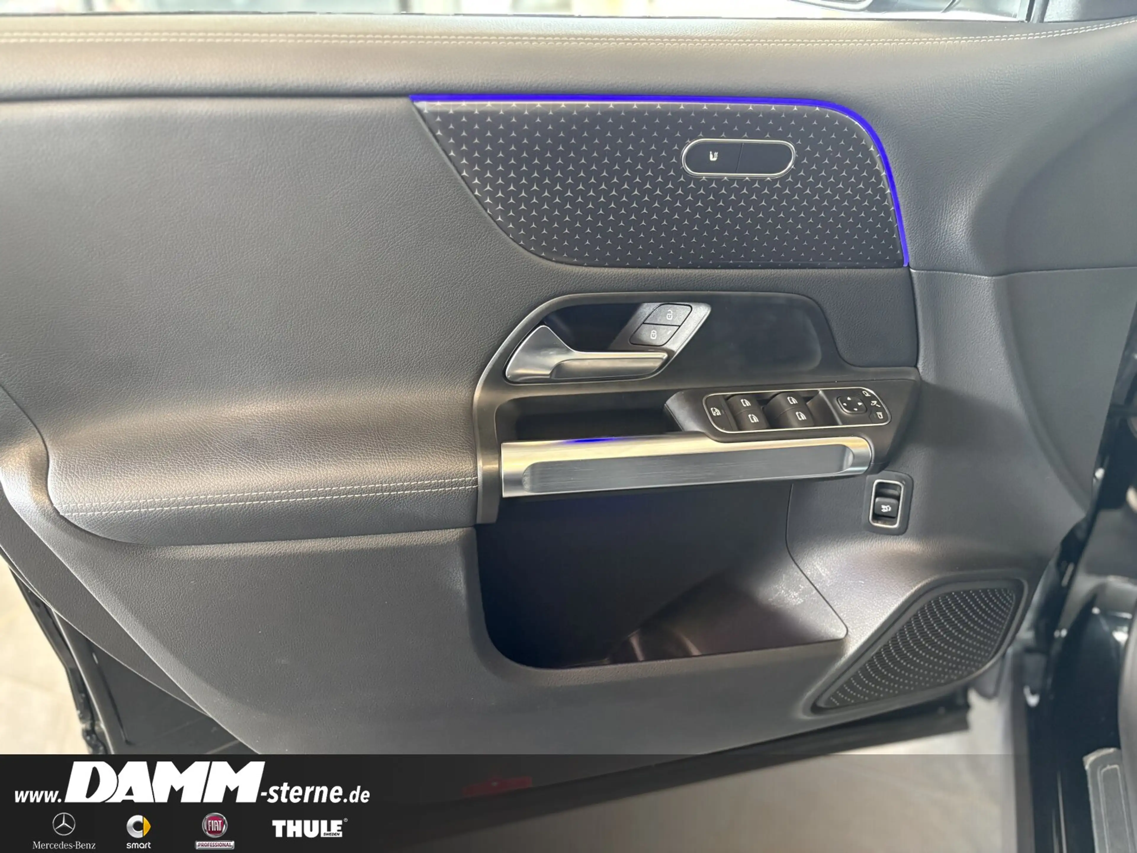 Mercedes-Benz EQB 300 EQB 300 4M Progressive/AHK/CarPlay/60 M GA +Flex — photo 8