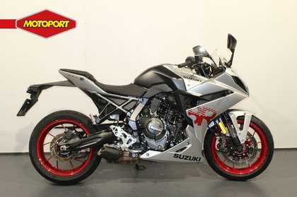 Suzuki GSX 8R