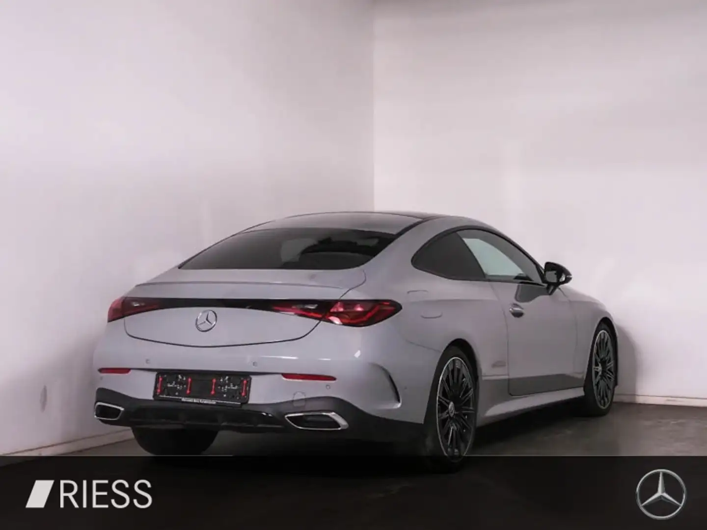 Mercedes-Benz CLE 220 d Cp AMG PANO DIGITAL LIGHT BURM NIGHT Szary - 2