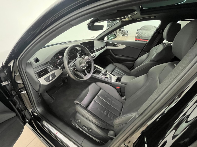Audi A4 Avant 45 TDI quattro S line PANO ACC RFK 8-Fa — photo 12
