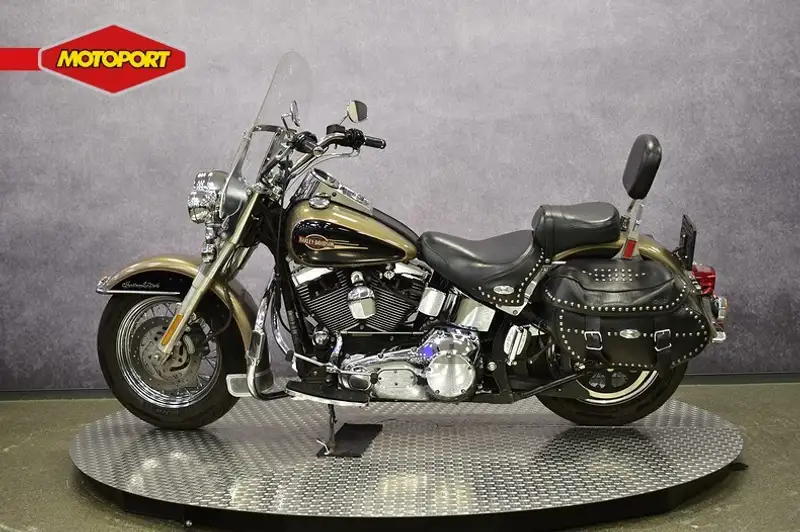 Harley-Davidson Heritage Softail - foto 4