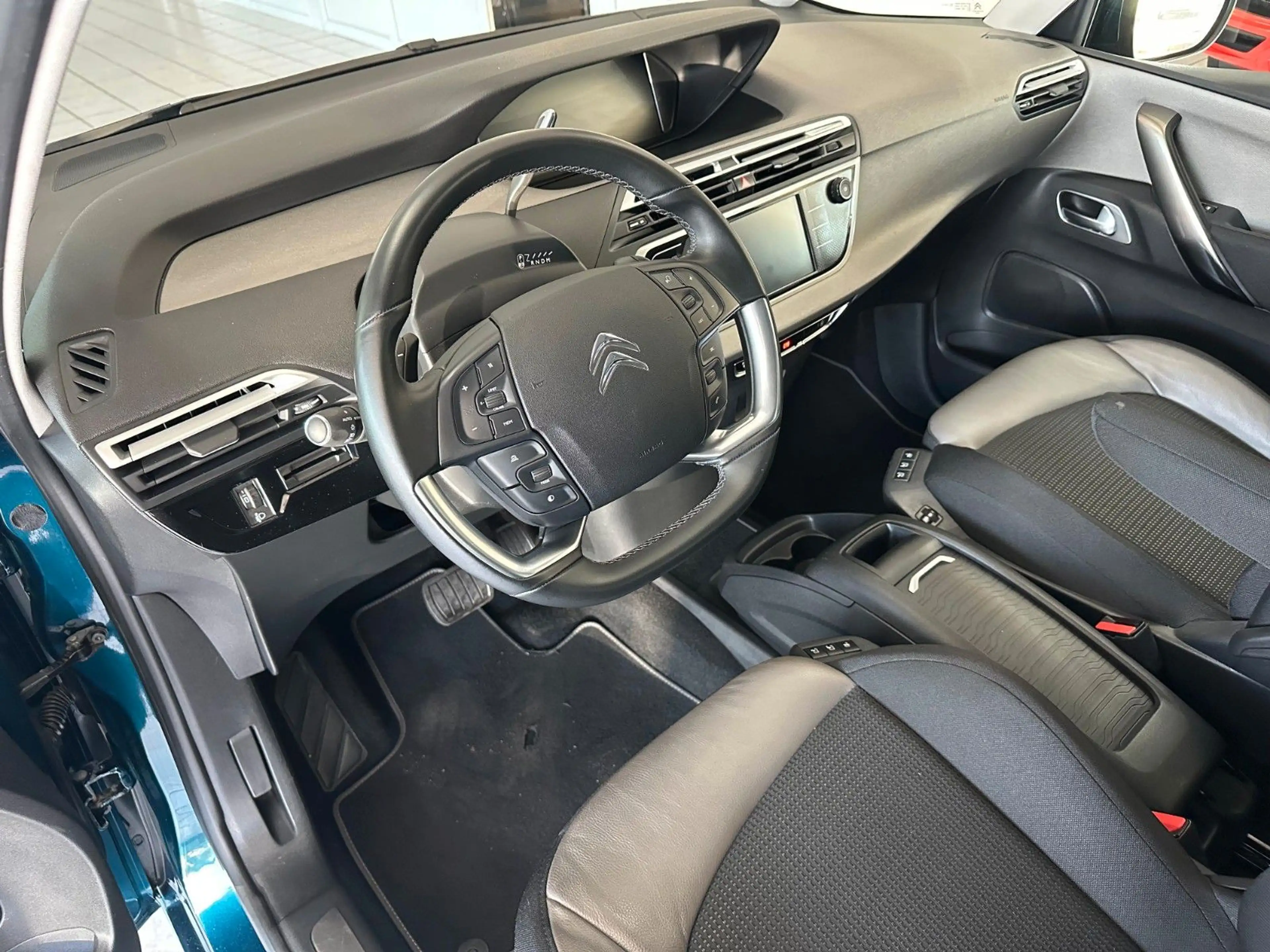 Citroen Grand C4 Picasso Grand C4 Shine Plus*360°*ACC*SHZ*7-Sitzer*LKA* — photo 9