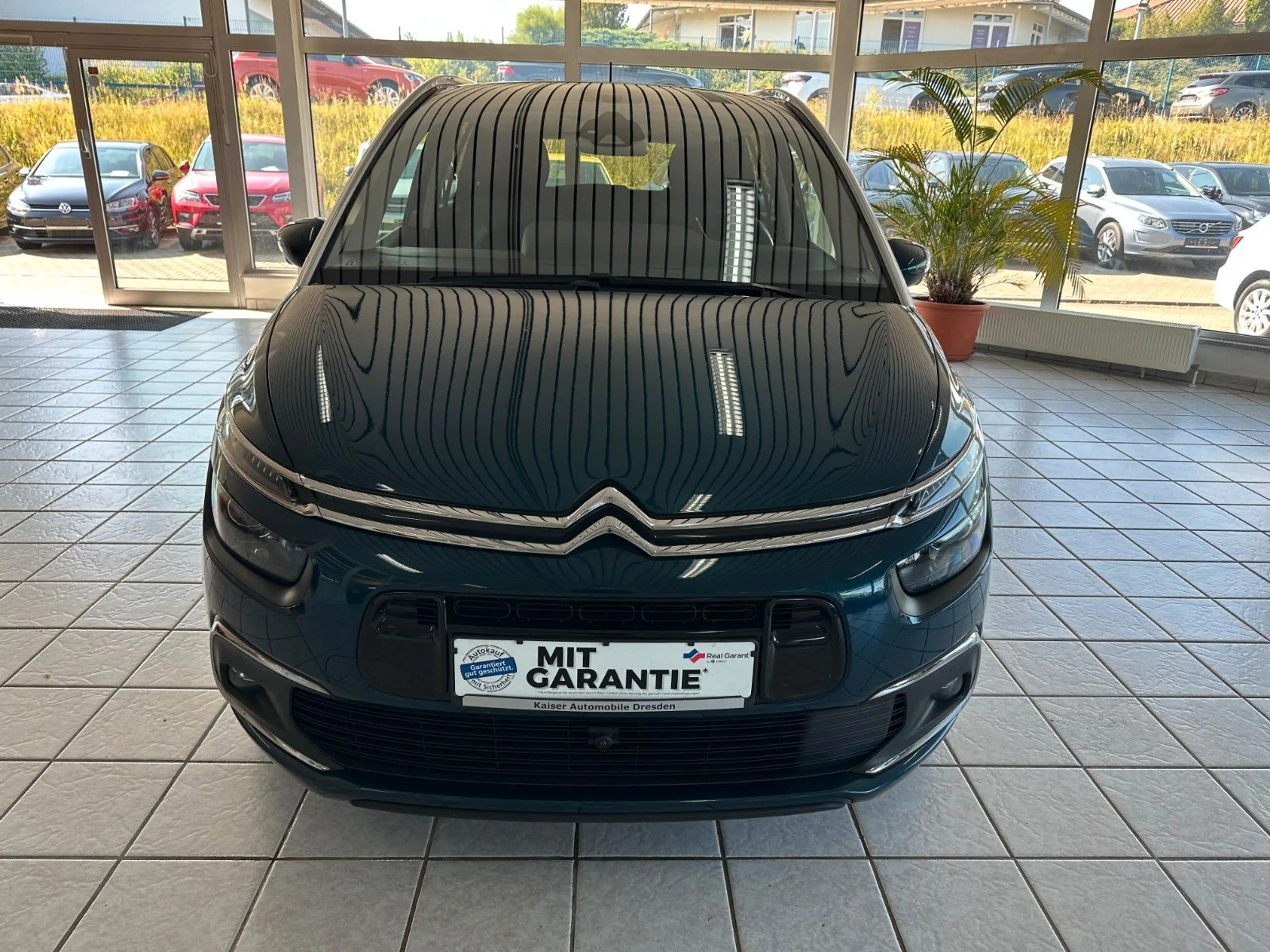 Citroen Grand C4 Picasso Grand C4 Shine Plus*360°*ACC*SHZ*7-Sitzer*LKA* — photo 2