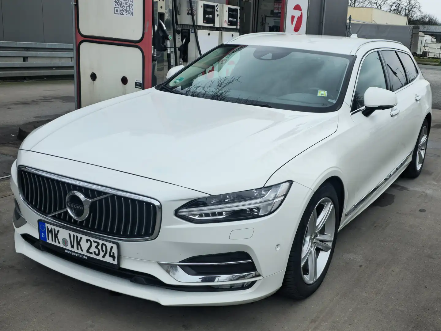 Volvo V90 V90 Diesel D5 AWD Geartronic Inscription Bílá - 1