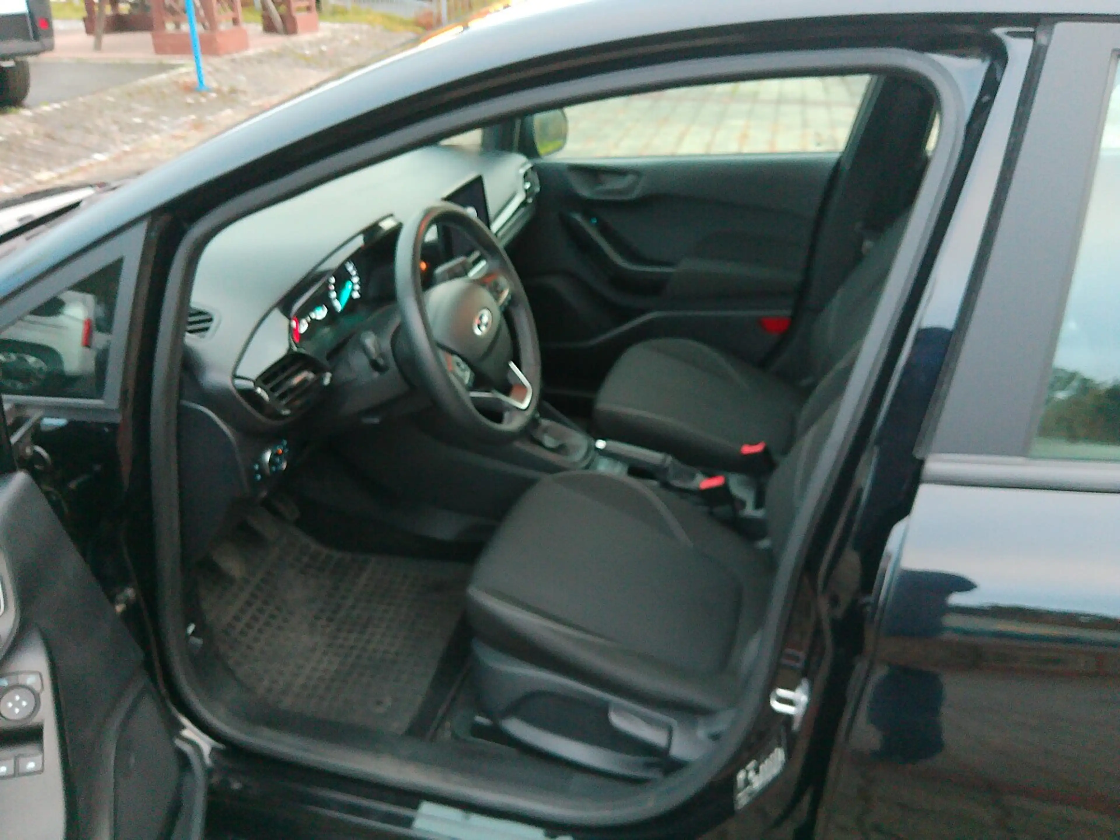 Ford Fiesta Cool & Connect 1,0 EcoBoost Start/Stop — photo 9