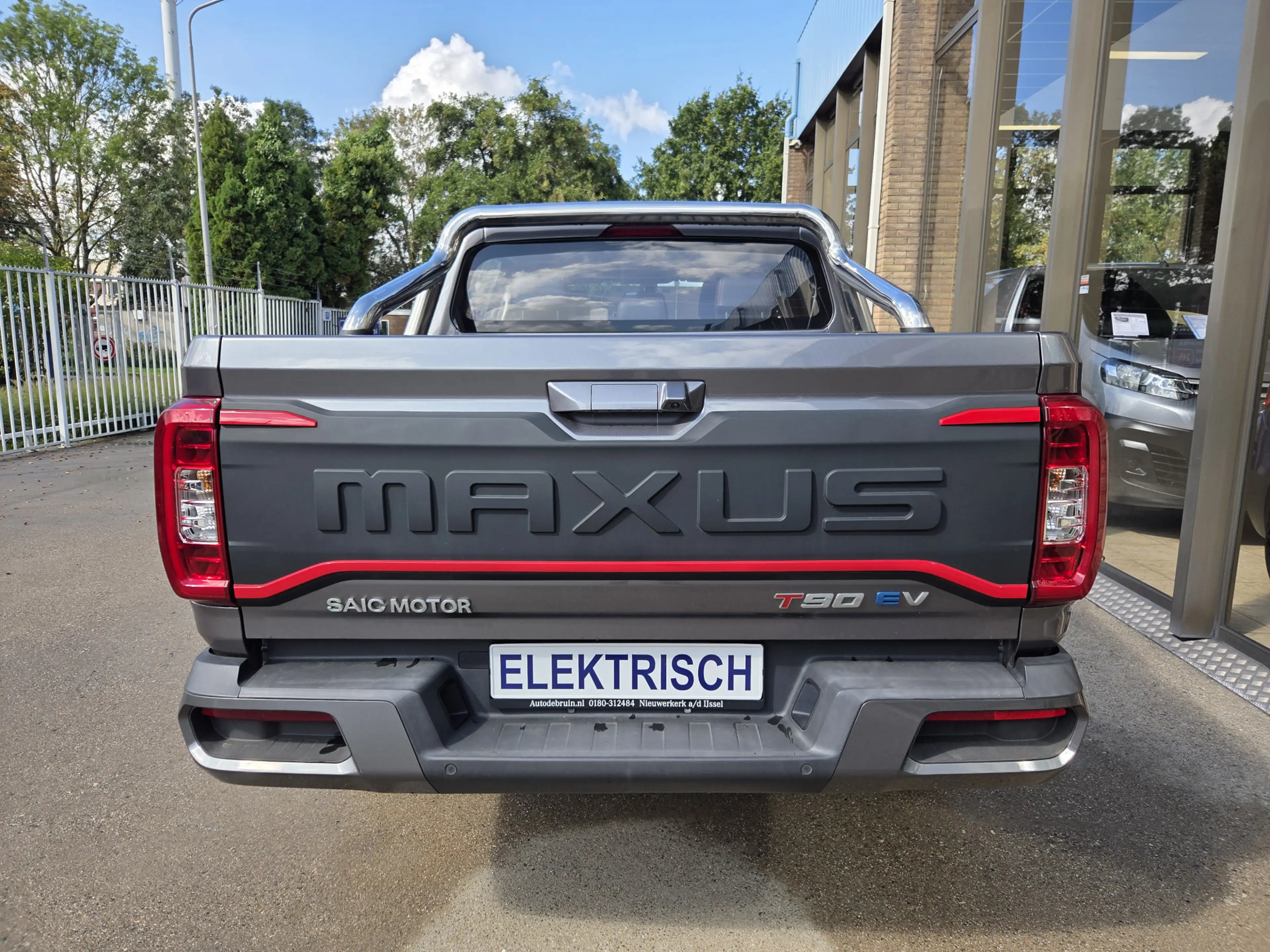 Maxus T90 EV 89 kWh Dubbel Cabine Zwart leer ECC Airco Verw — photo 6