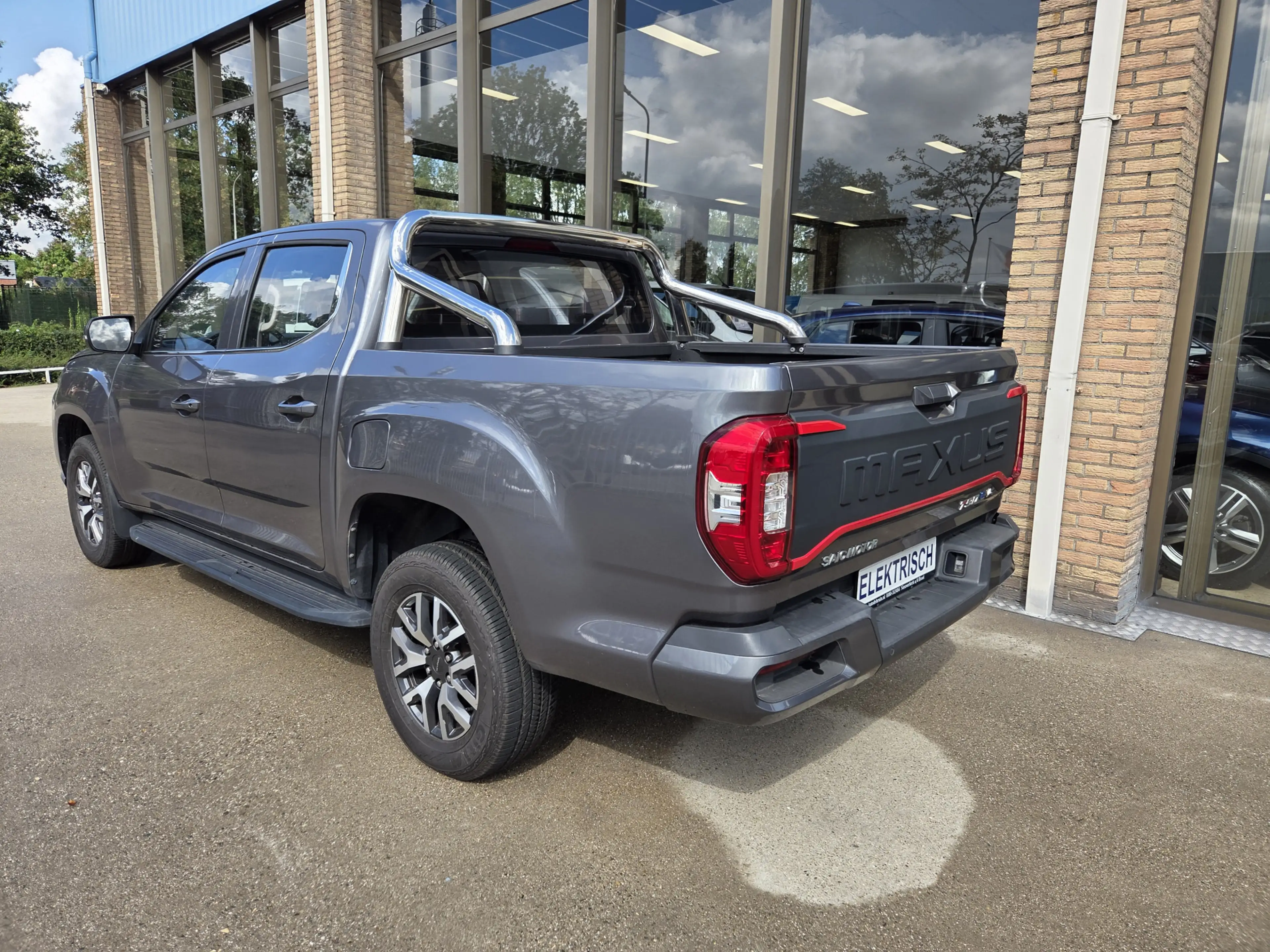 Maxus T90 EV 89 kWh Dubbel Cabine Zwart leer ECC Airco Verw — photo 4