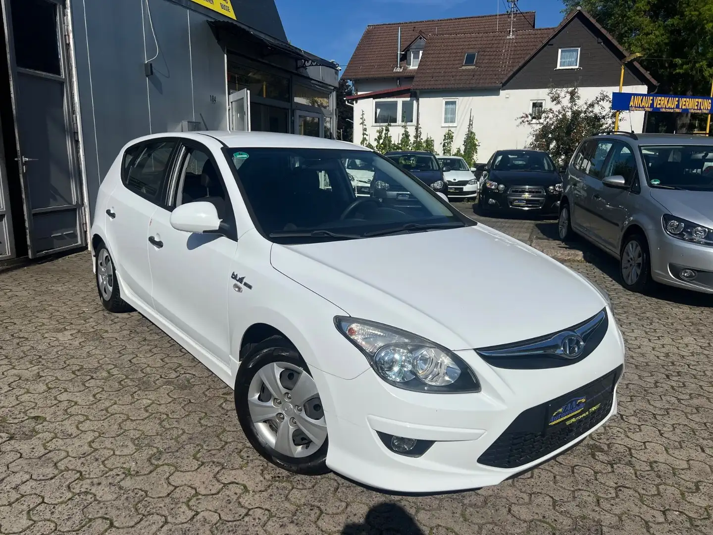 Hyundai i30 1.6 CRDi *  1.Hand * Blanc - 1