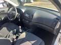 Hyundai i30 1.6 CRDi *  1.Hand * Blanc - thumbnail 18