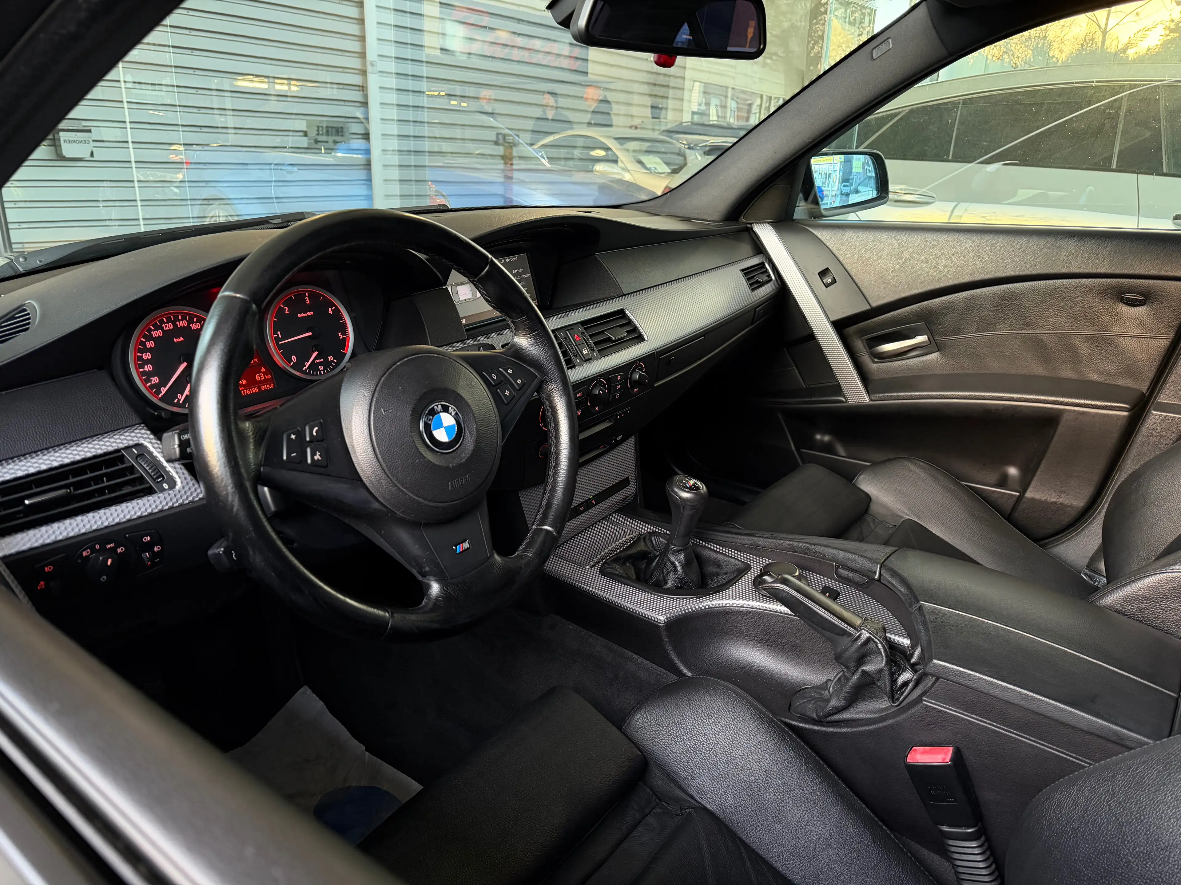 BMW 520 d "PACK M" GPS-CUIR ELEC-CLIM-PDC-JA19P-GAR 12MOIS — photo 12